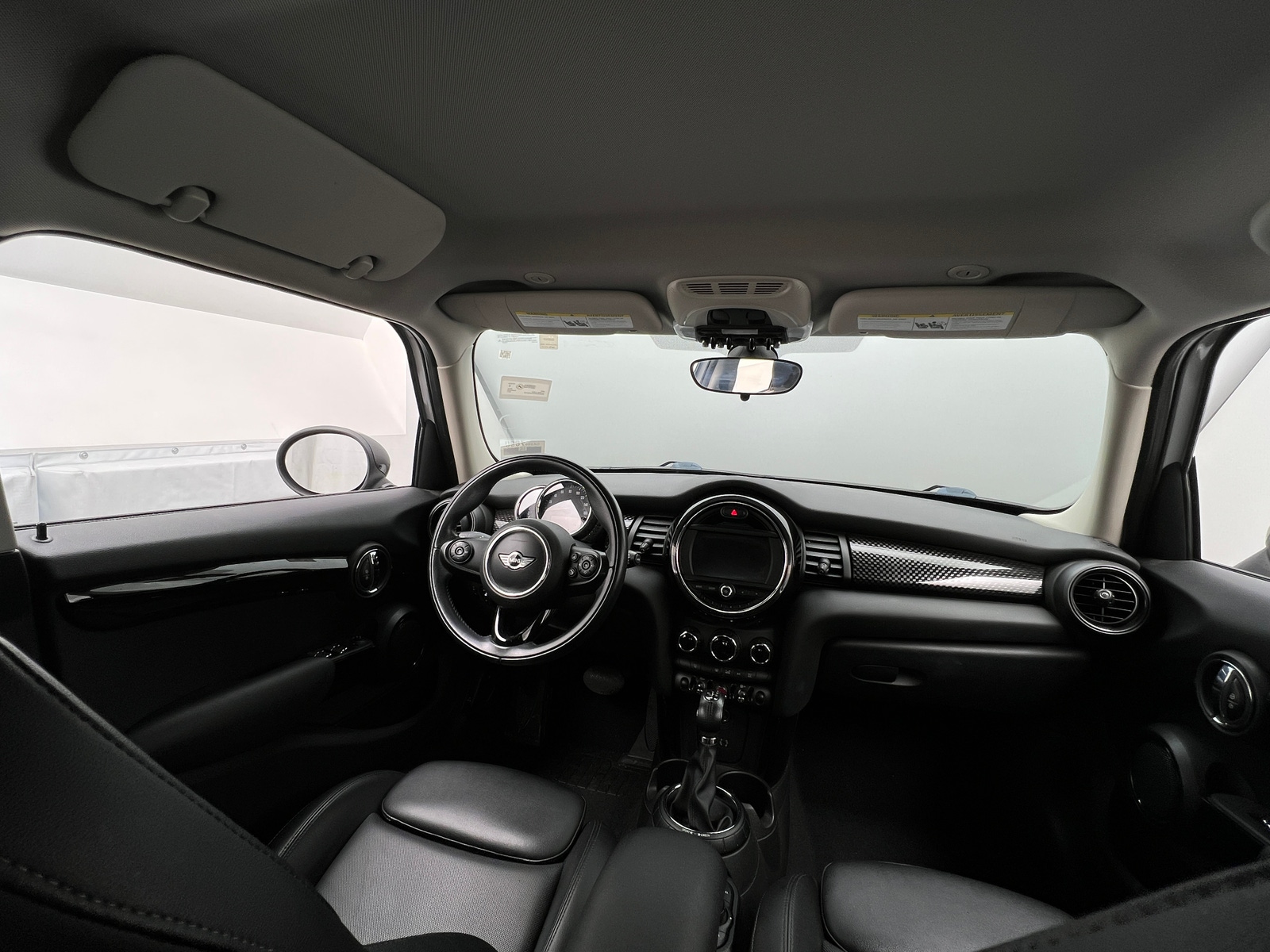 Thumbnail: 2017 MINI Cooper Hardtop - 2