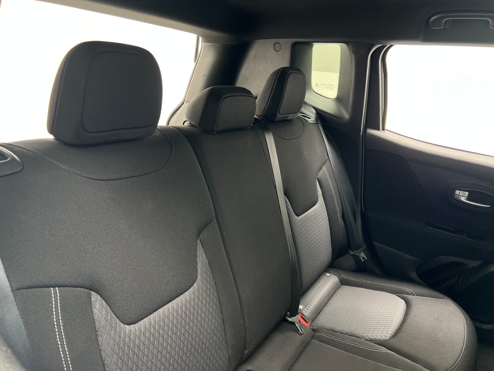 Thumbnail: 2021 Jeep Renegade - 6