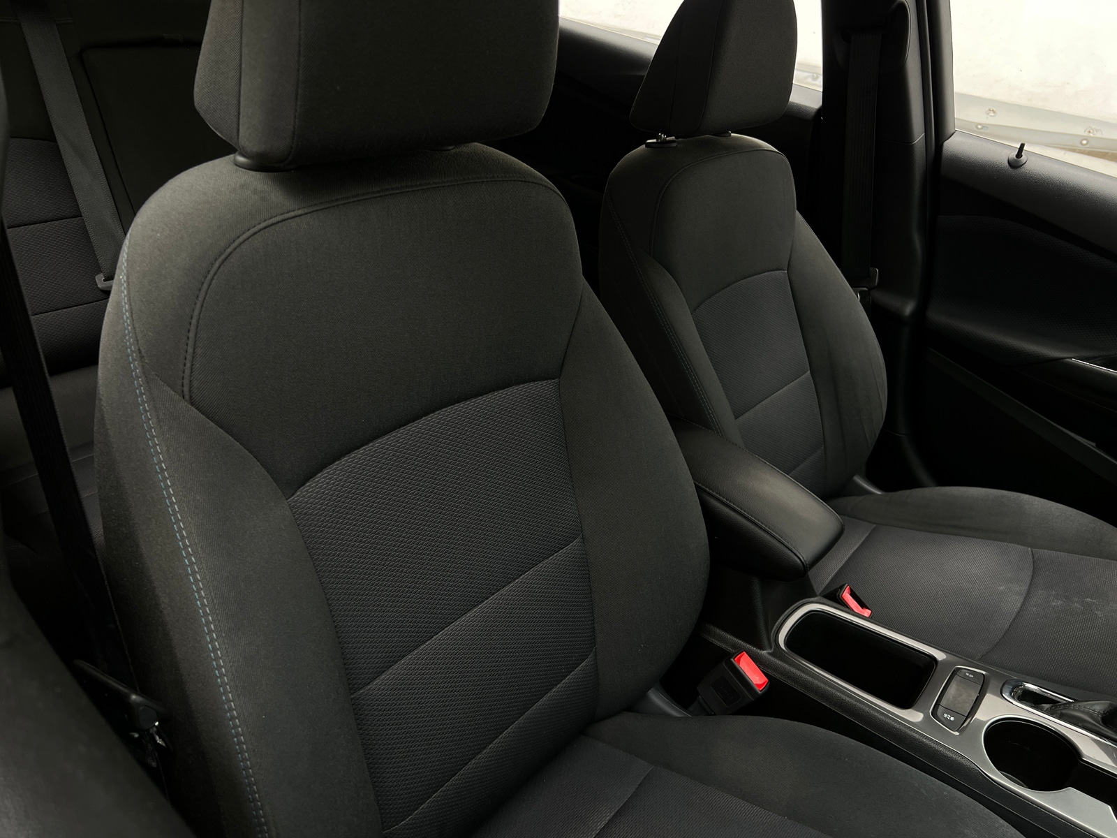 Thumbnail: 2019 Chevrolet Cruze - 2