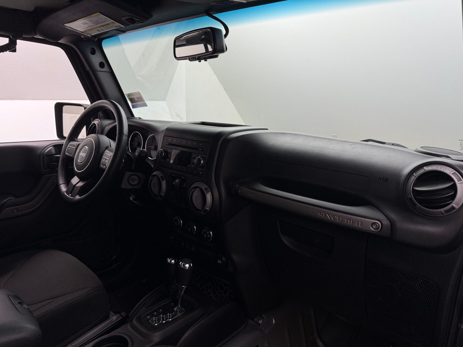Thumbnail: 2017 Jeep Wrangler - 3