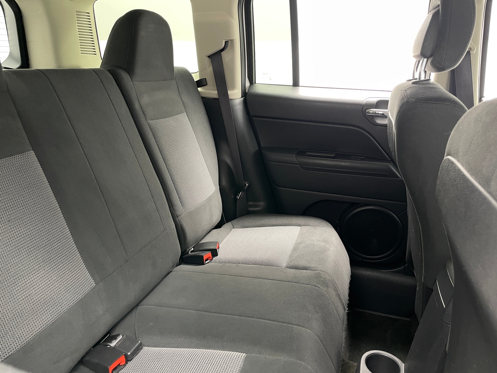 Thumbnail: 2016 Jeep Patriot - 6