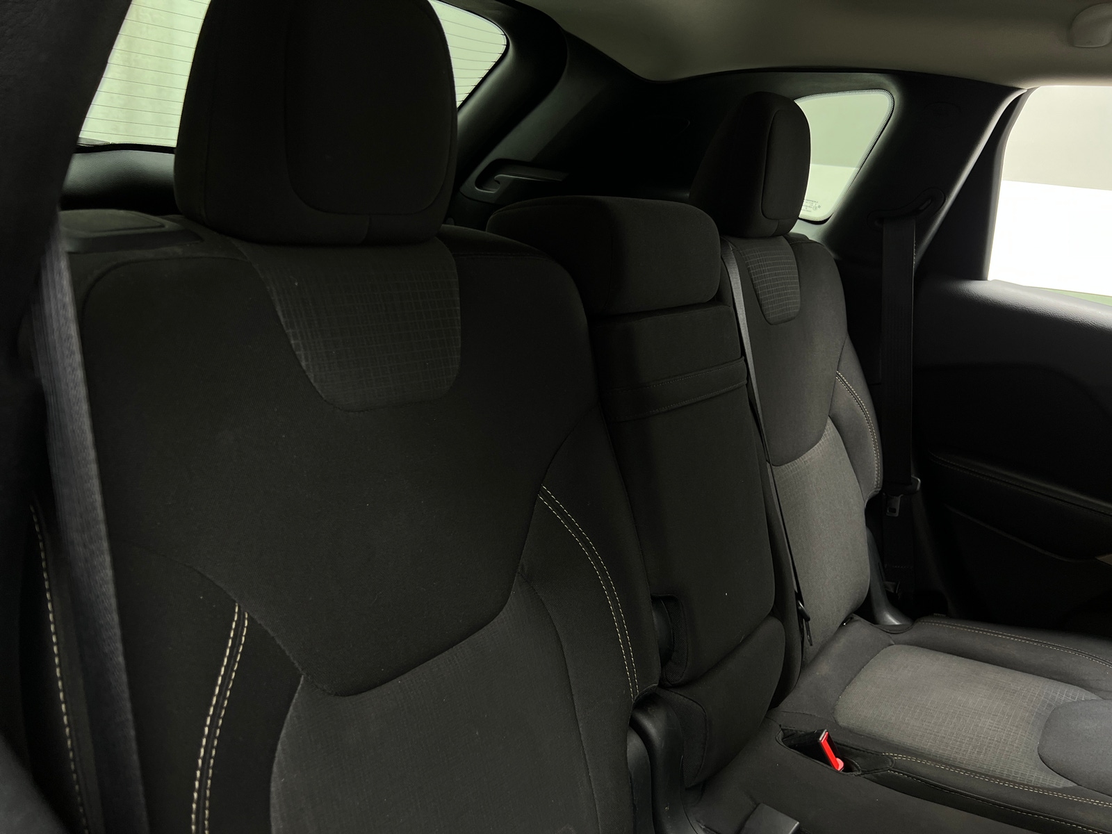 Thumbnail: 2017 Jeep Cherokee - 6