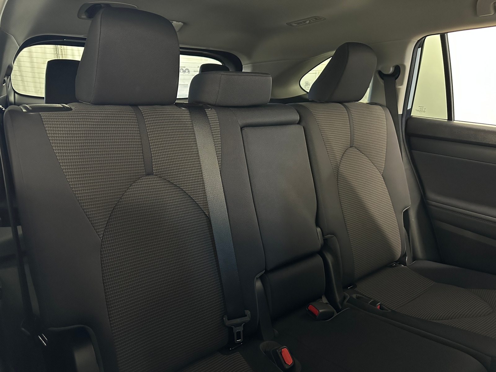Thumbnail: 2023 Toyota Highlander - 6
