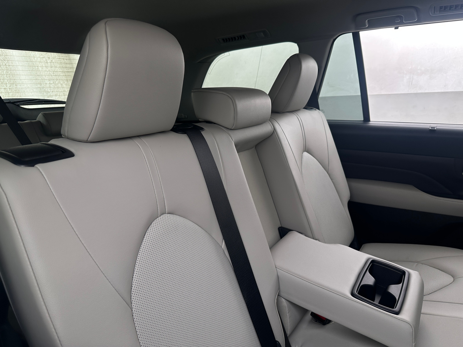 Thumbnail: 2024 Toyota Grand Highlander - 5