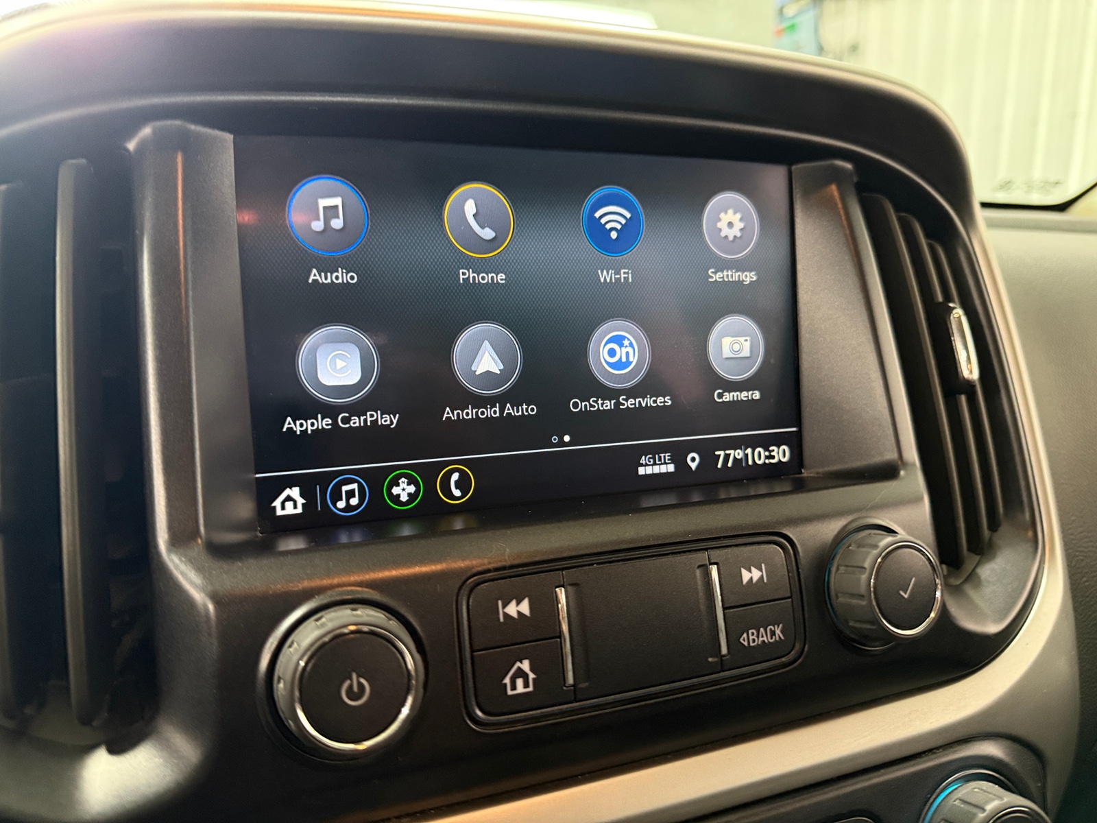 Thumbnail: 2022 Chevrolet Colorado - 4
