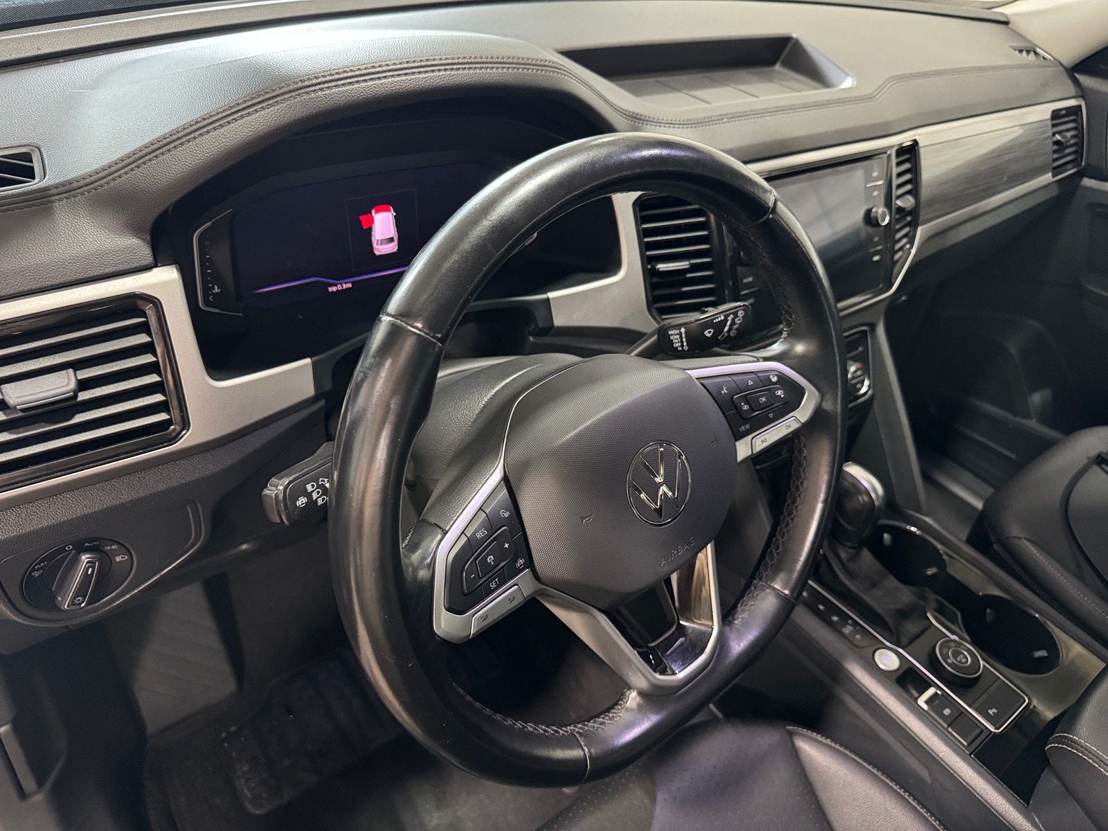 Thumbnail: 2021 Volkswagen Atlas - 2