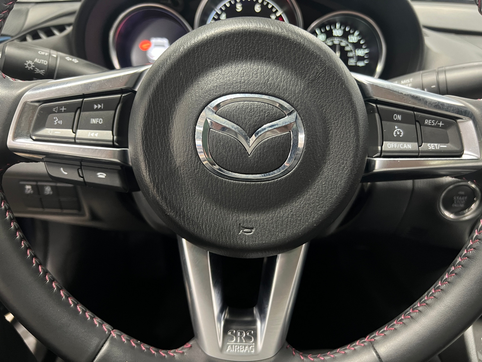 Thumbnail: 2019 Mazda MX-5 Miata - 4