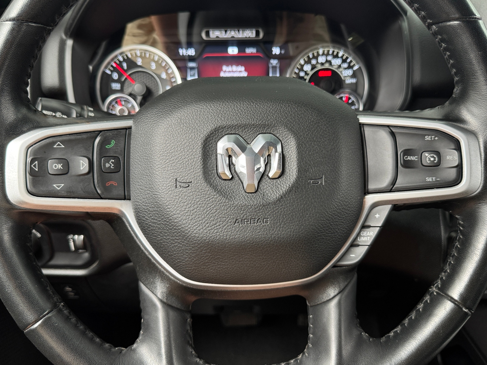 Thumbnail: 2022 RAM 1500 - 4