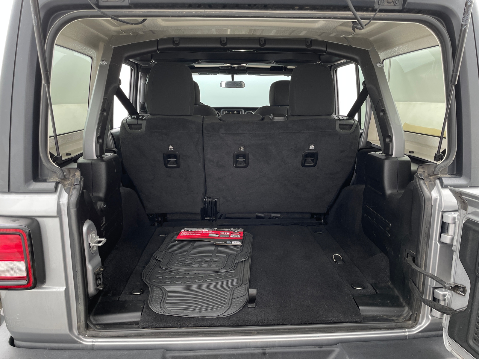 Thumbnail: 2021 Jeep Wrangler - 7