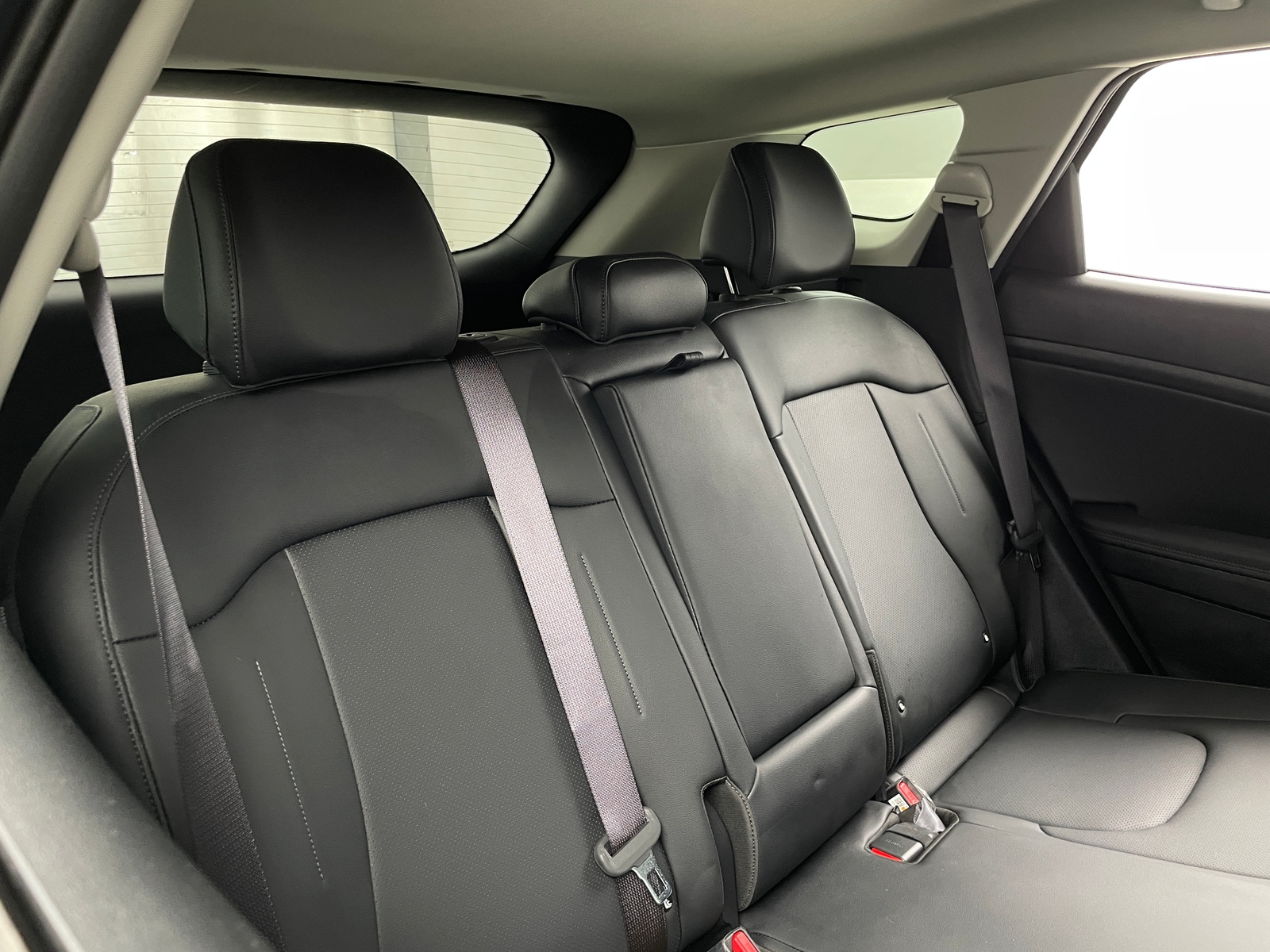 Thumbnail: 2024 Kia Sportage - 5