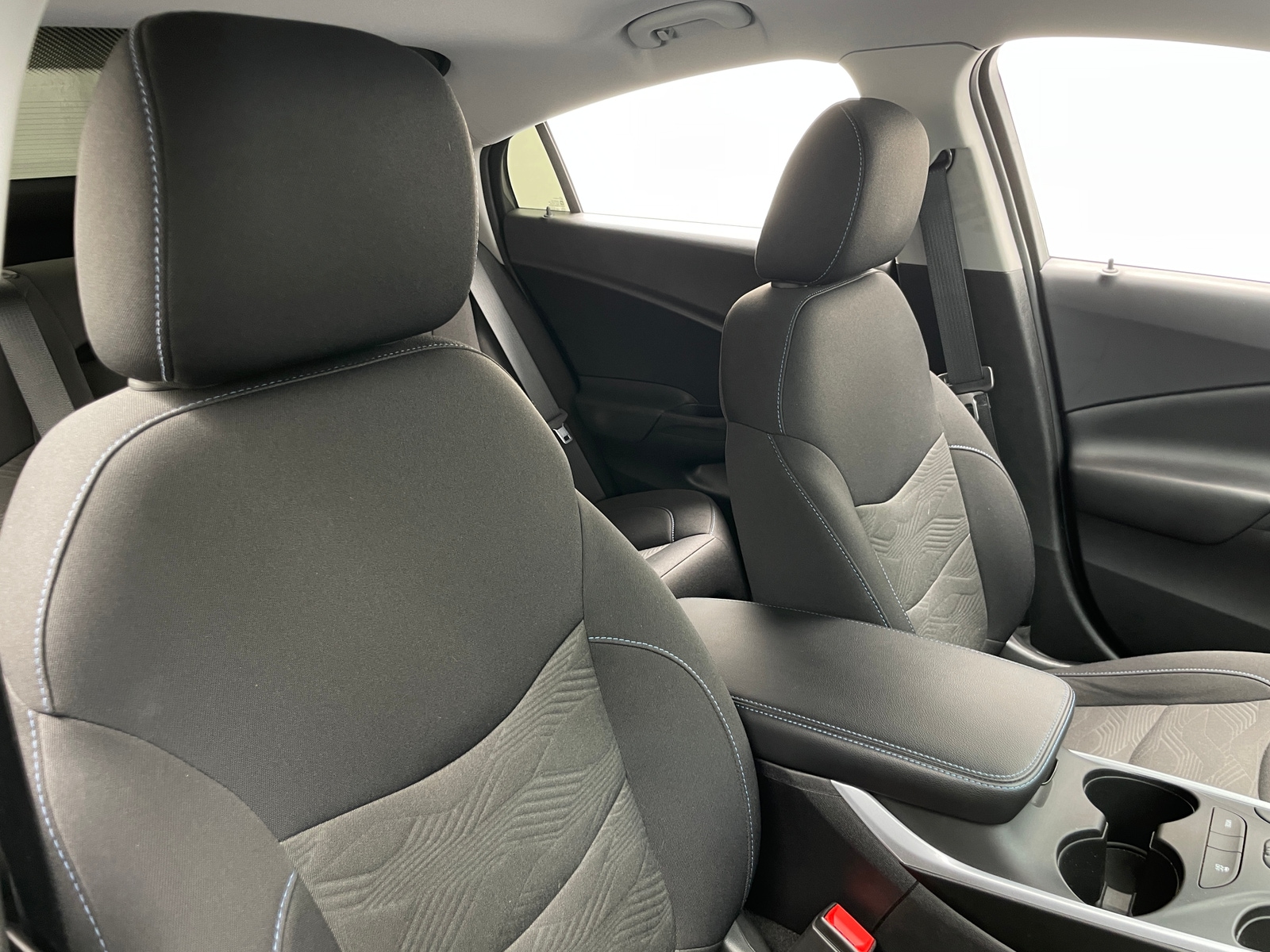 Thumbnail: 2019 Chevrolet Volt - 2