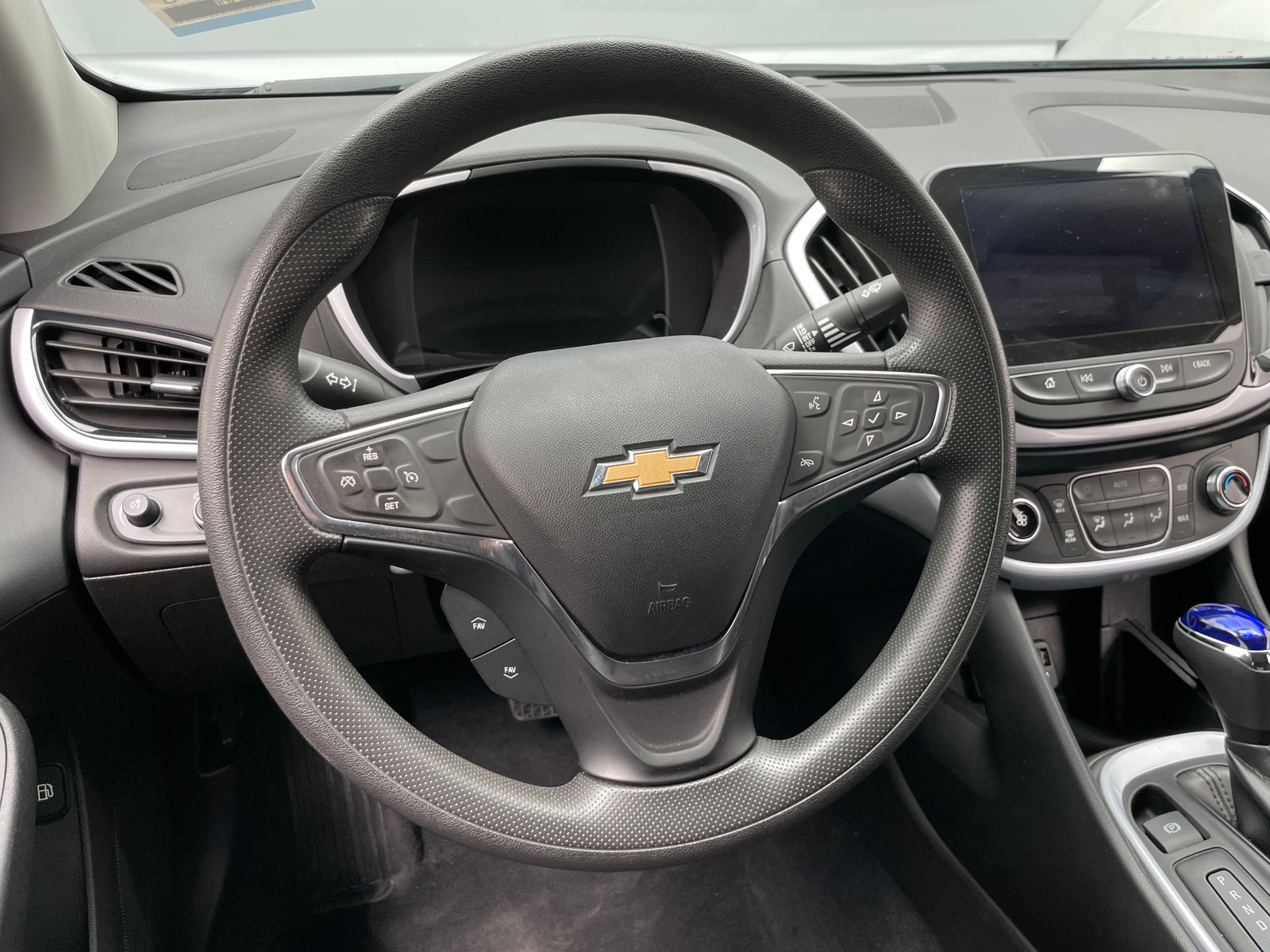 Thumbnail: 2019 Chevrolet Volt - 5