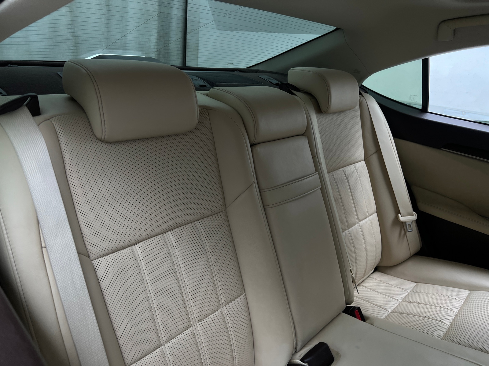 Thumbnail: 2018 Lexus ES - 5