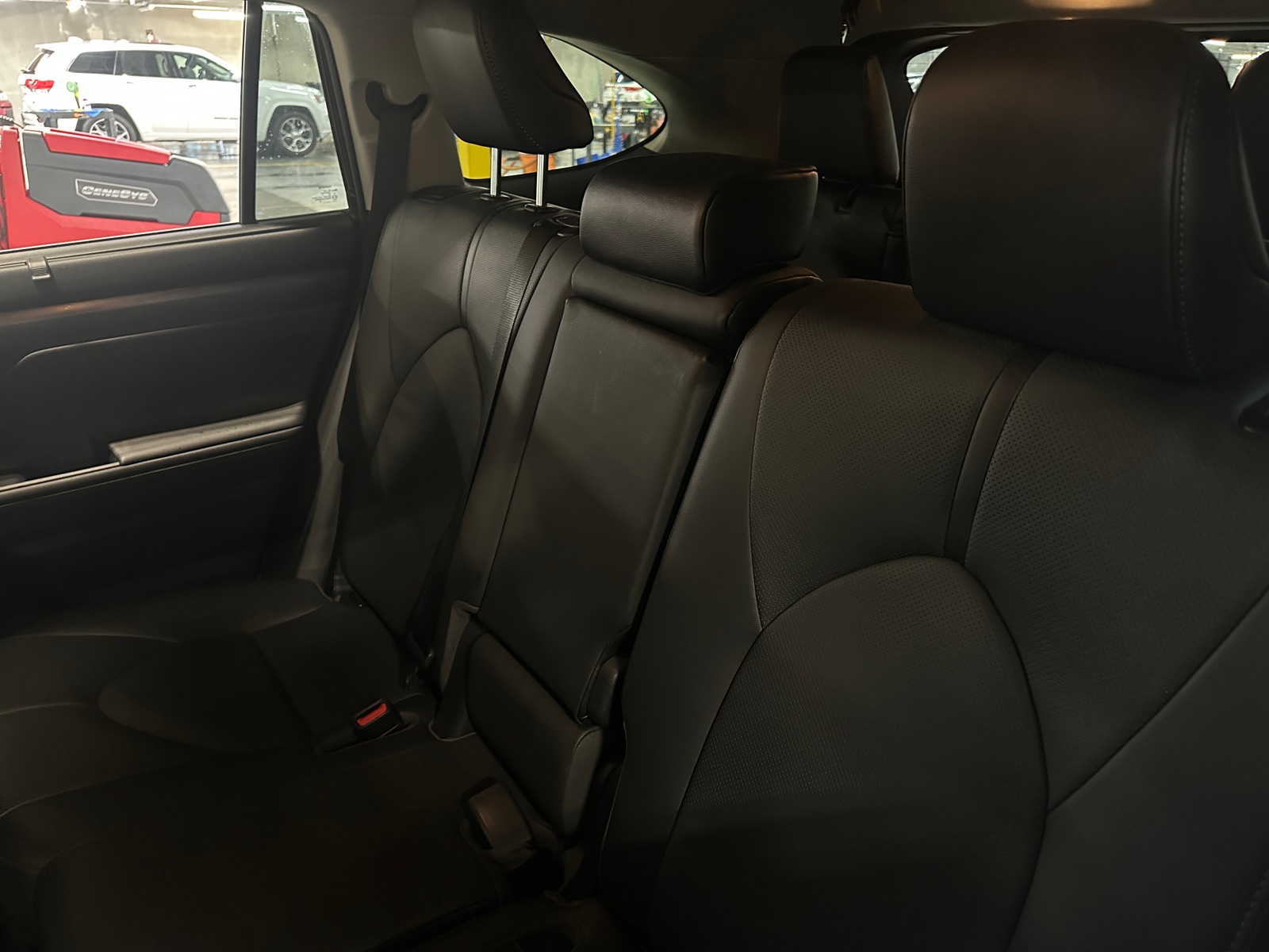 Thumbnail: 2020 Toyota Highlander - 5