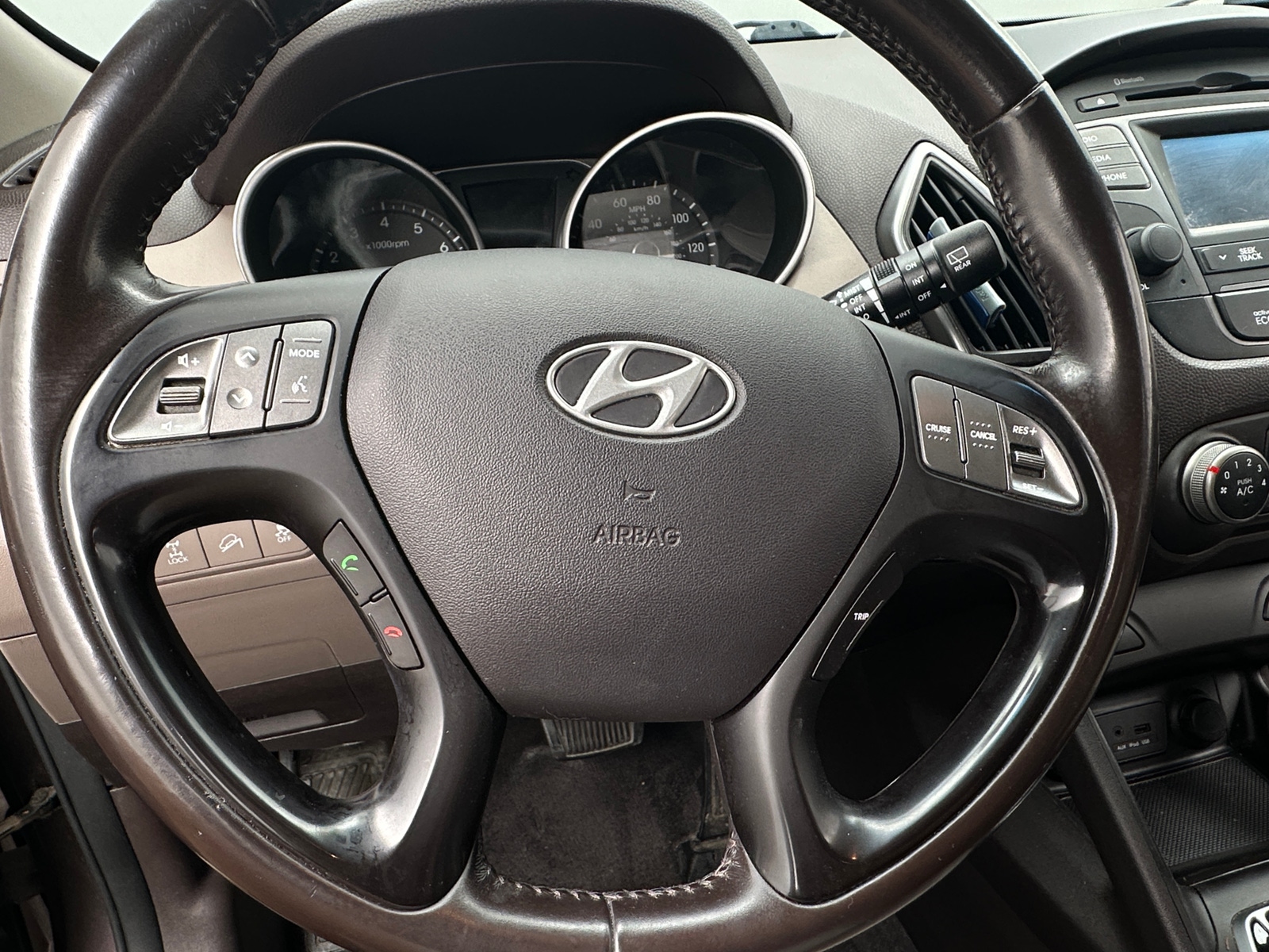 Thumbnail: 2014 Hyundai Tucson - 5