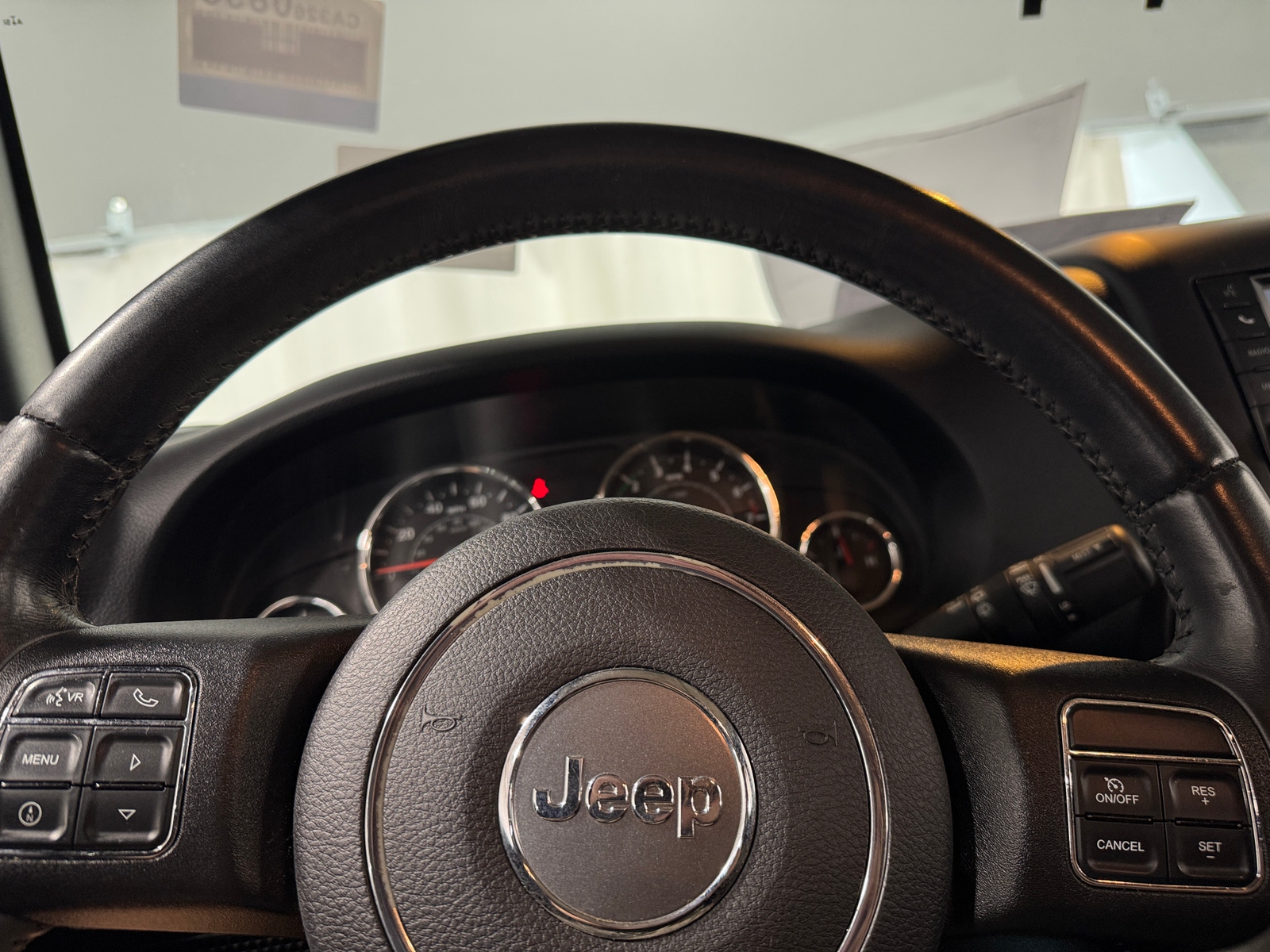 Thumbnail: 2015 Jeep Wrangler - 5