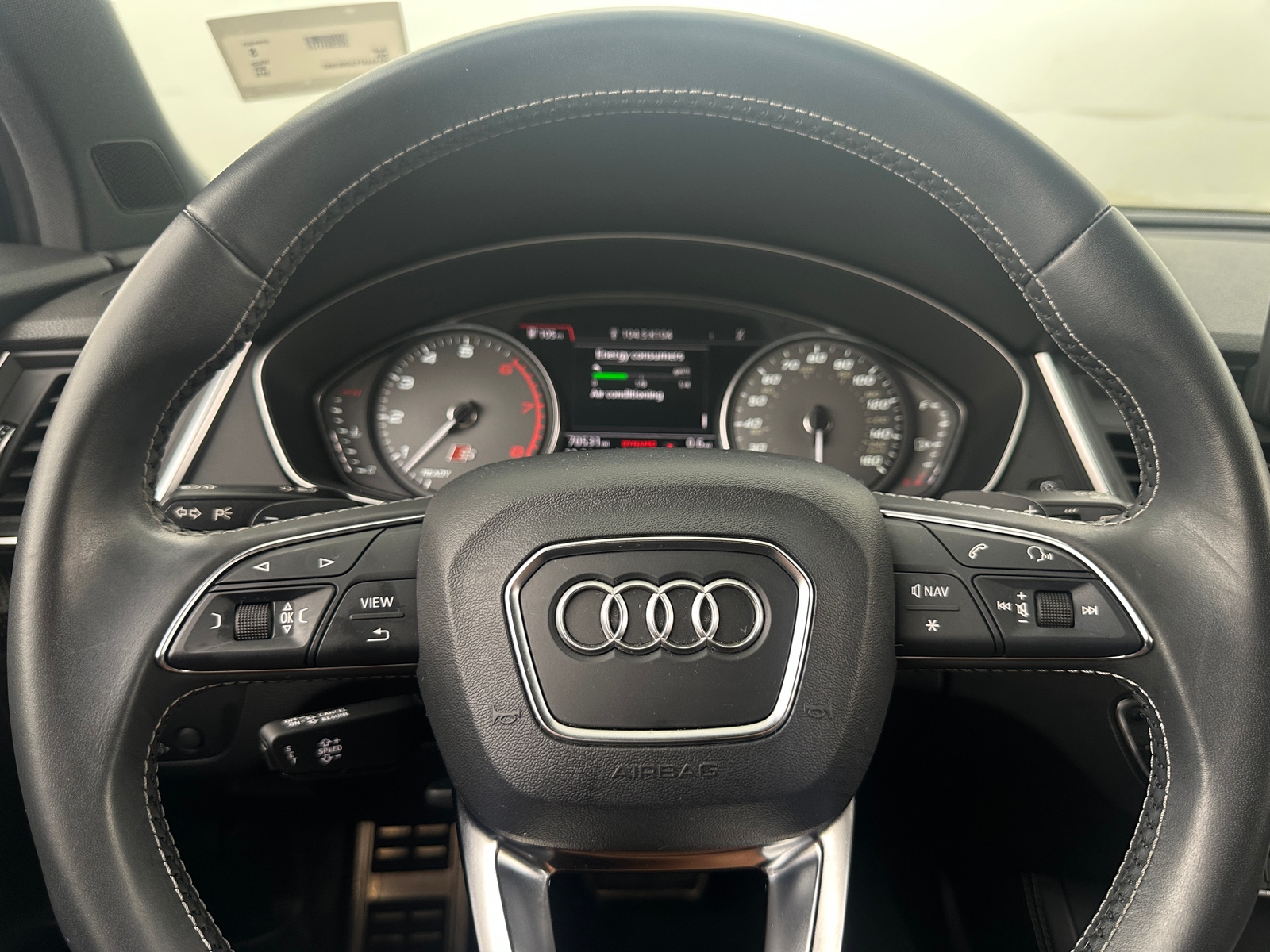 Thumbnail: 2018 Audi SQ5 - 4