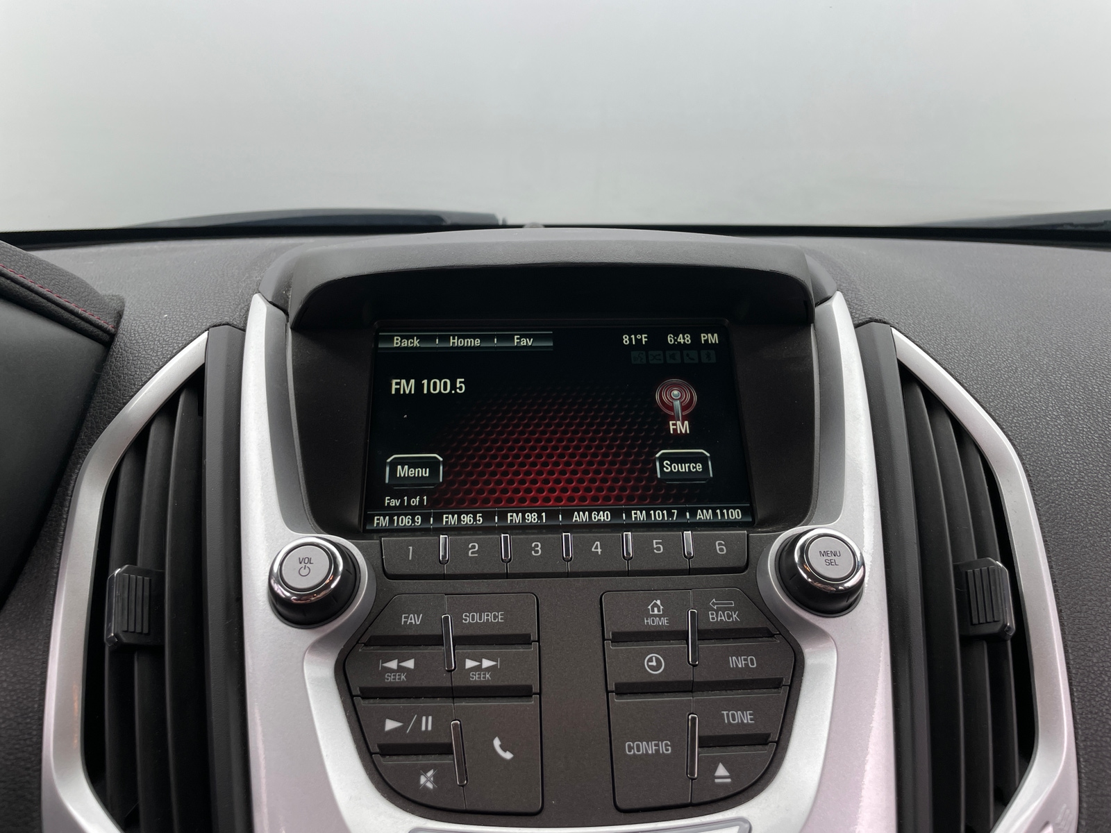 Thumbnail: 2015 GMC Terrain - 4