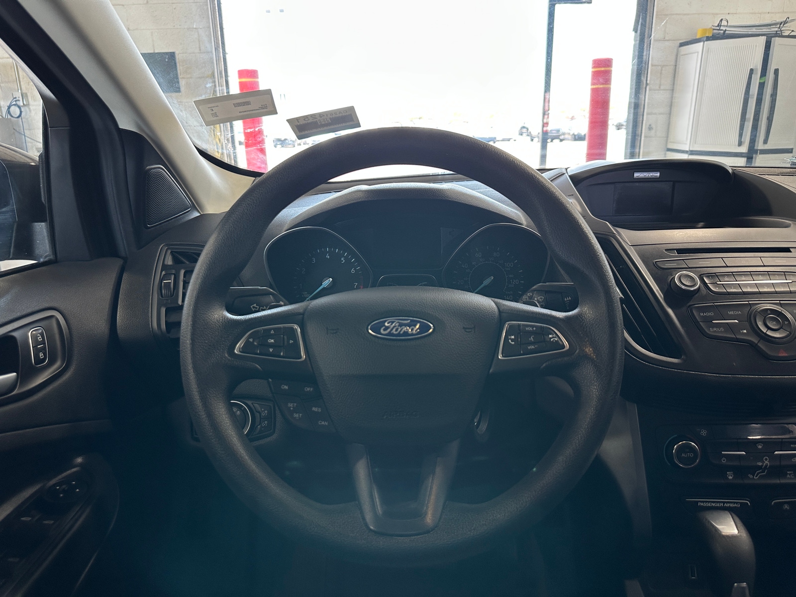 Thumbnail: 2017 Ford Escape - 5