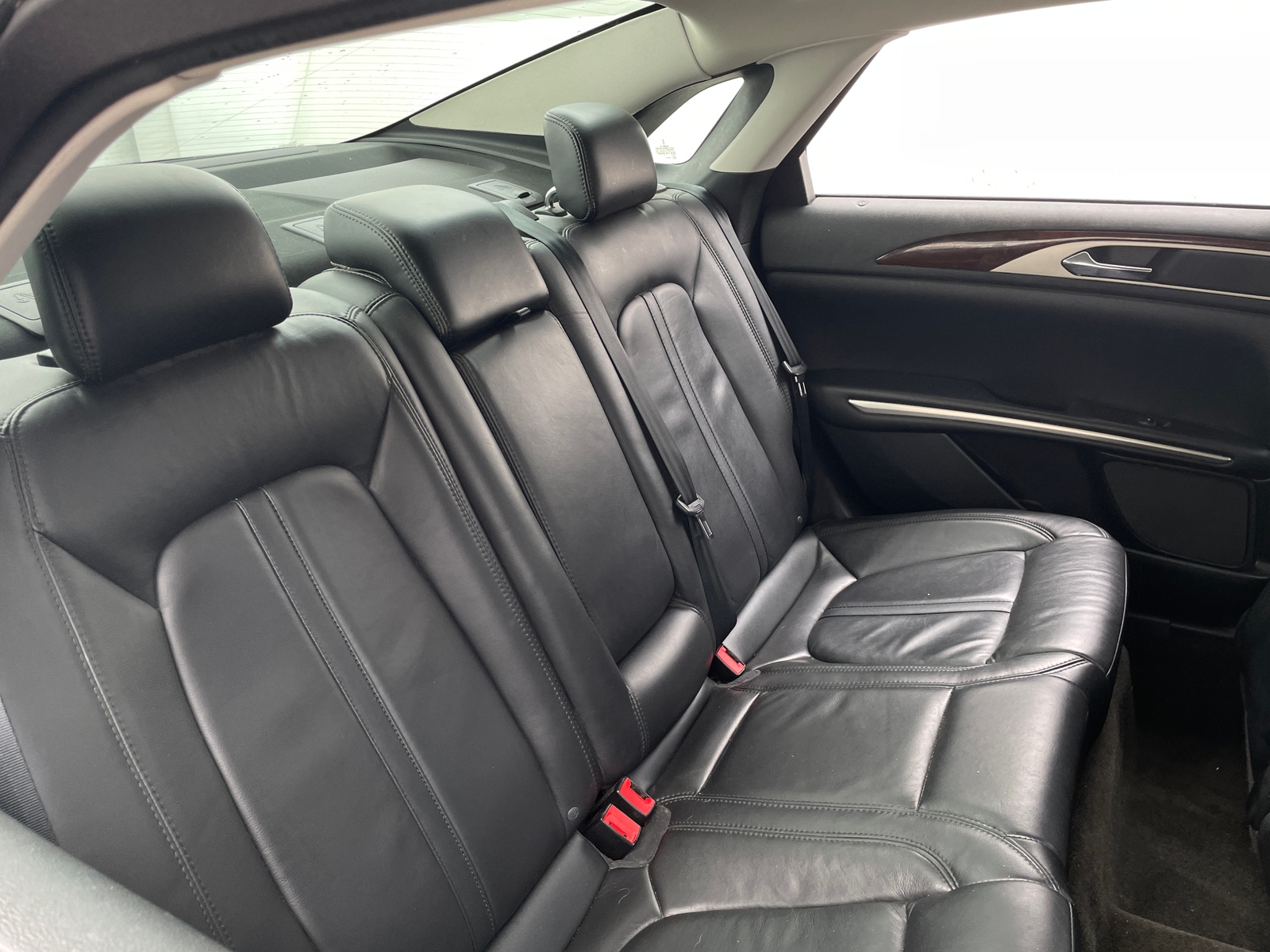 Thumbnail: 2015 Lincoln MKZ - 5