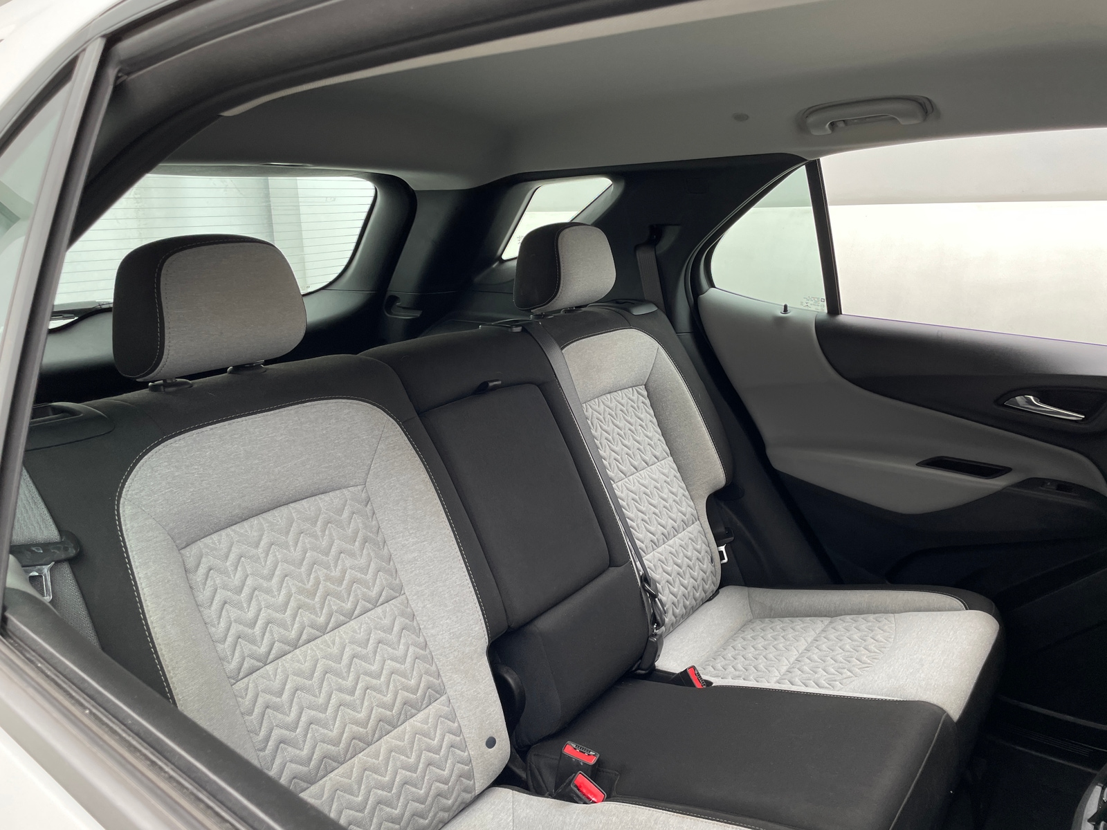 Thumbnail: 2022 Chevrolet Equinox - 6