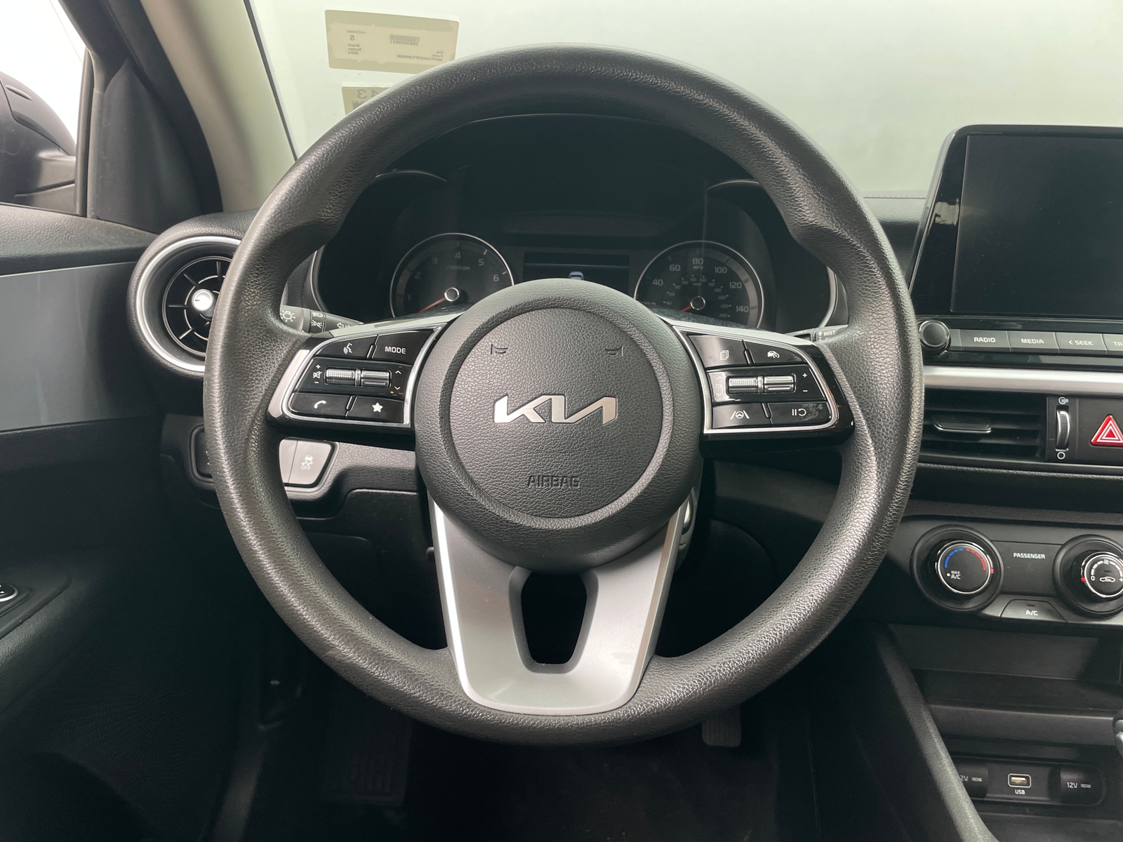 Thumbnail: 2023 Kia Forte - 5