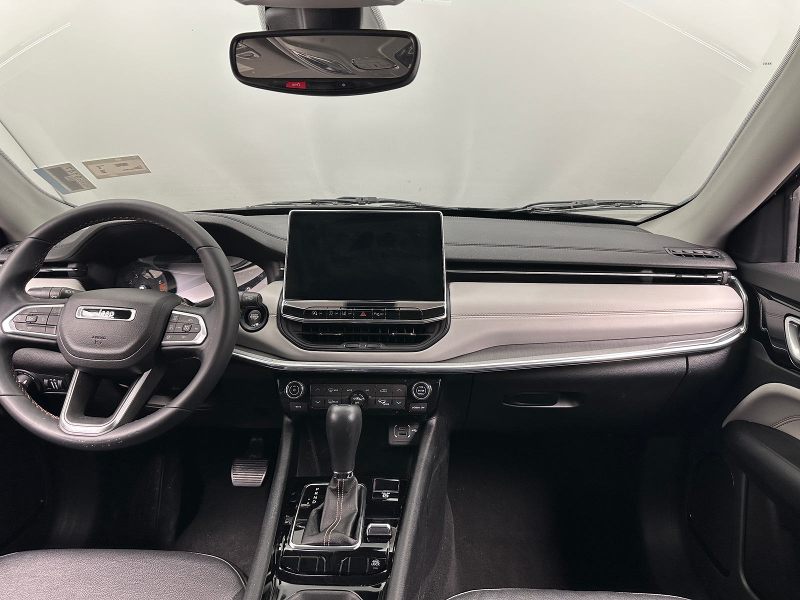 Thumbnail: 2022 Jeep Compass - 2
