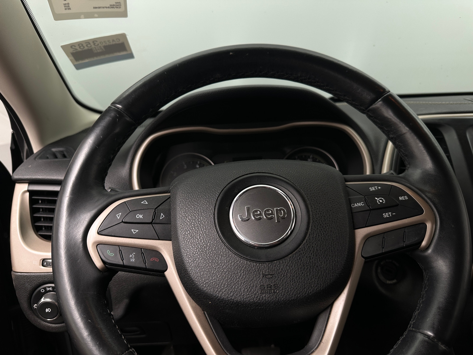 Thumbnail: 2015 Jeep Cherokee - 5