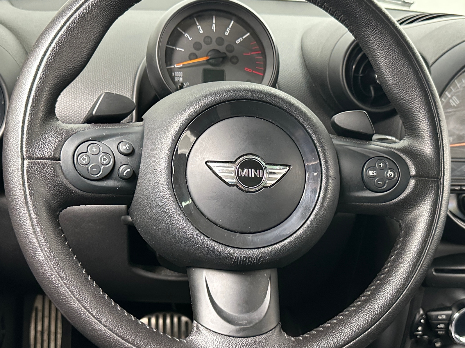 Thumbnail: 2016 MINI Cooper Countryman - 4
