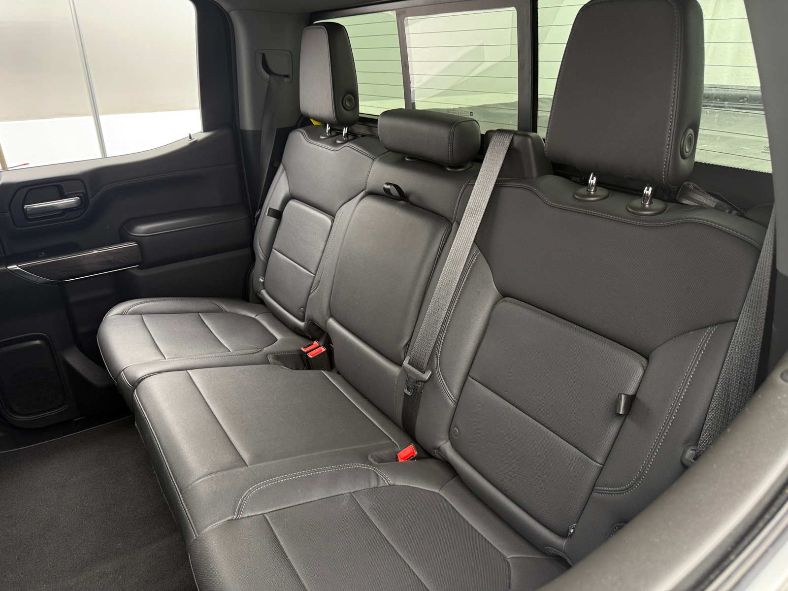 Thumbnail: 2022 Chevrolet Silverado 1500 - 5