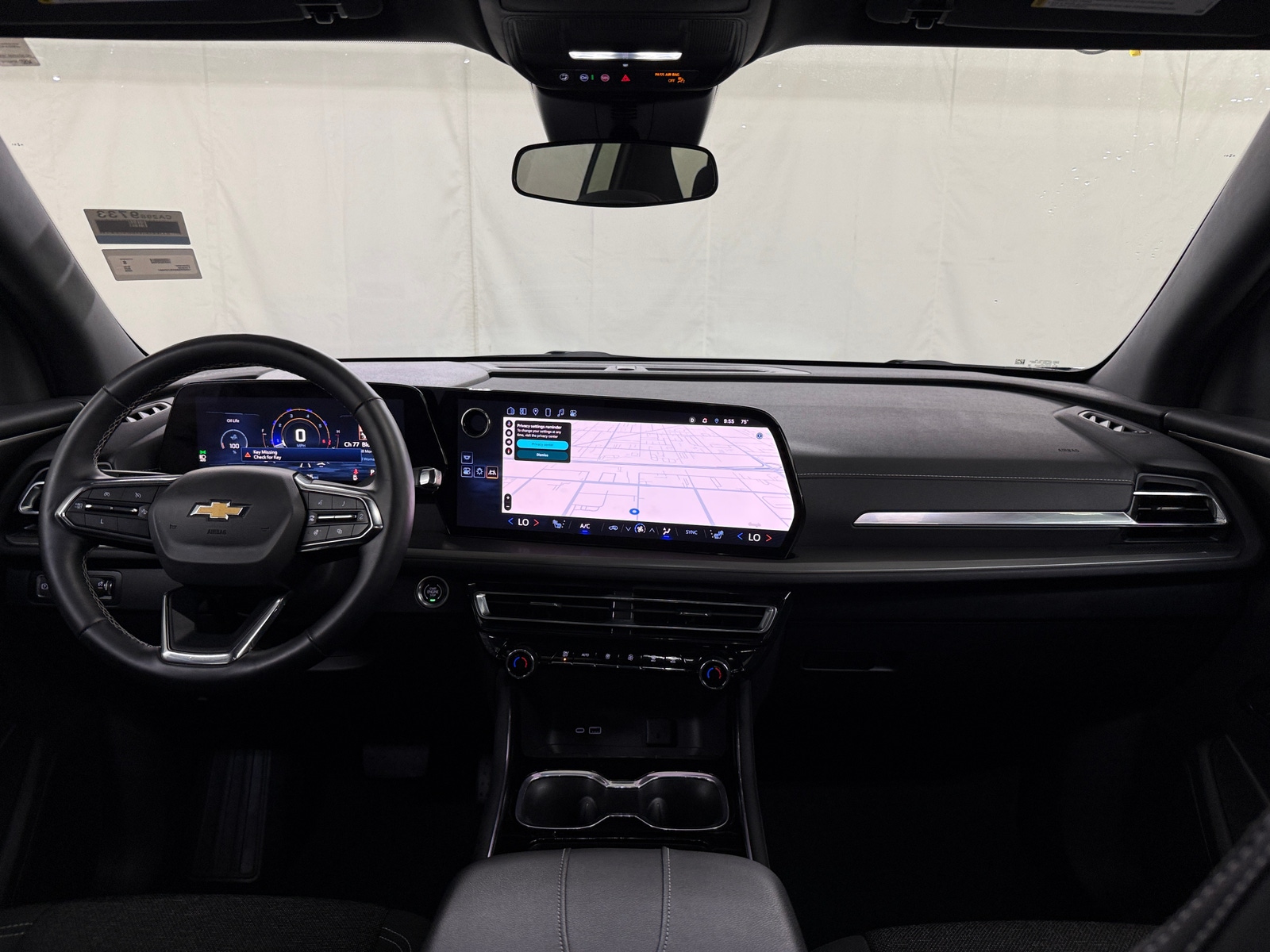 Thumbnail: 2025 Chevrolet Traverse - 3