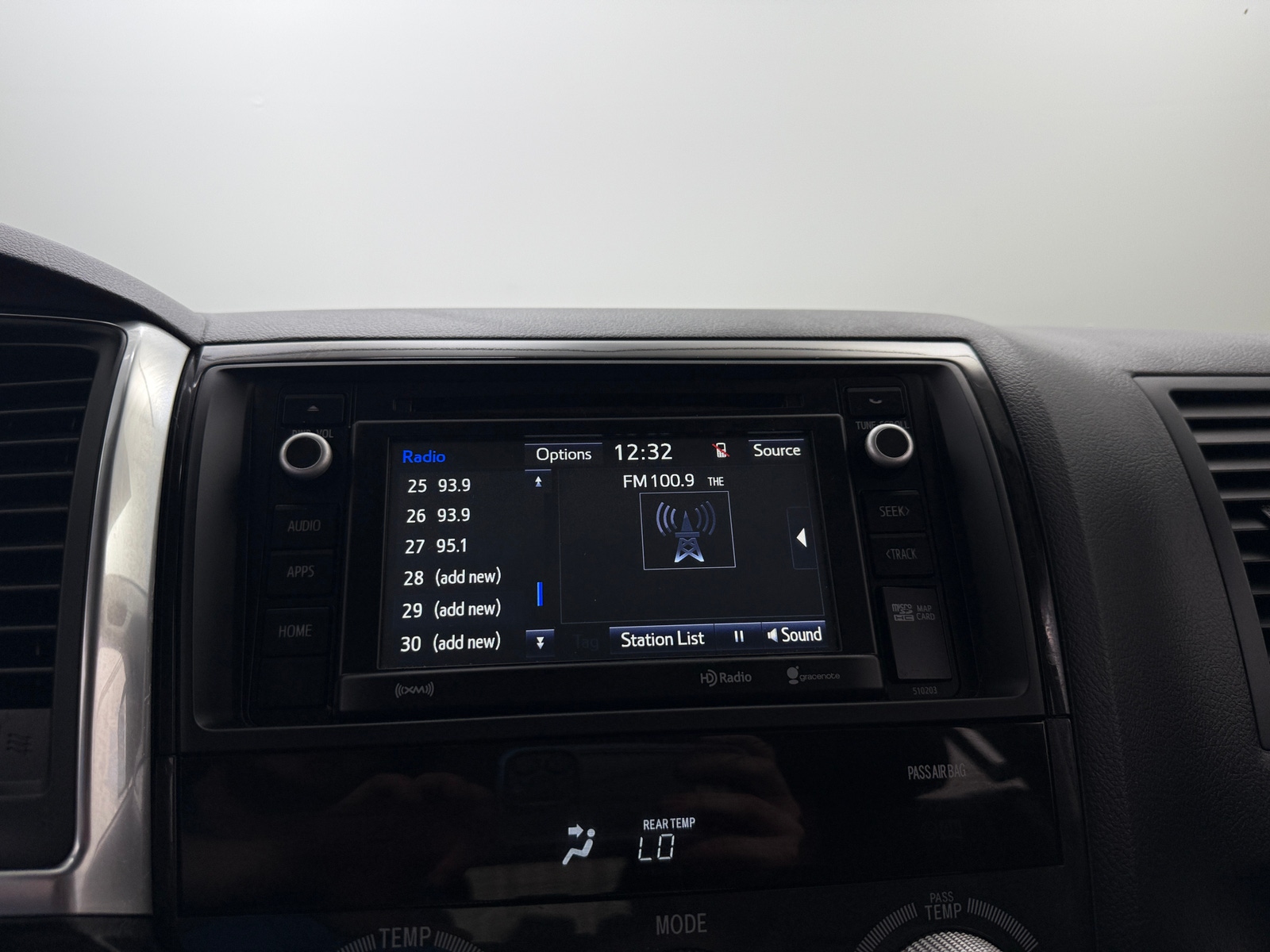 Thumbnail: 2018 Toyota Sequoia - 3