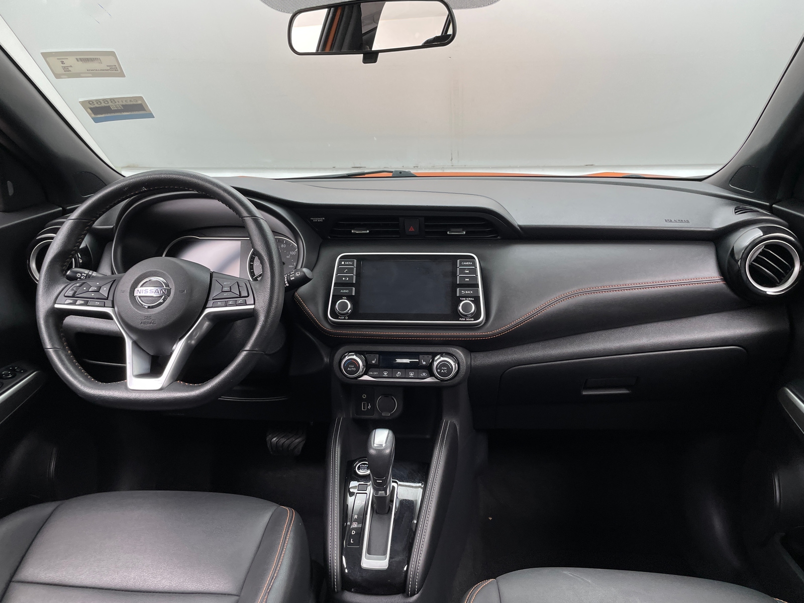 Thumbnail: 2020 Nissan Kicks - 3