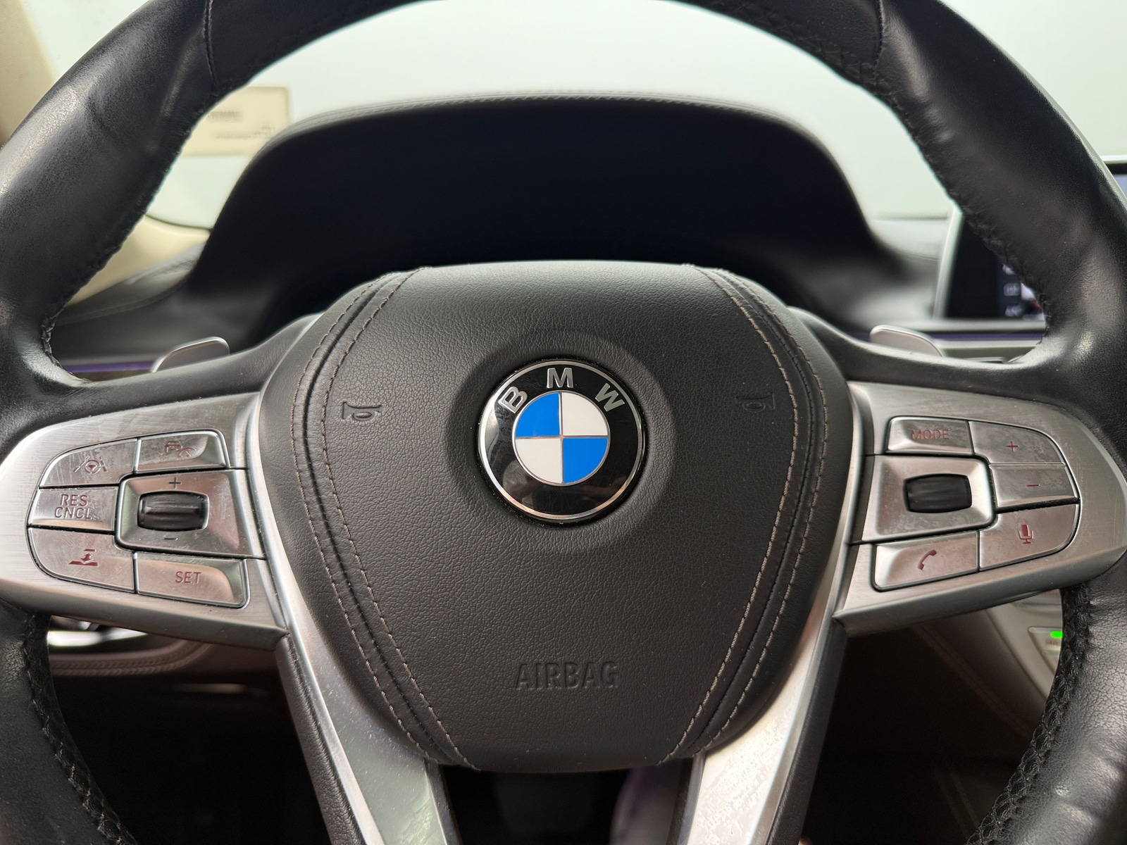 Thumbnail: 2017 BMW 7 Series - 4