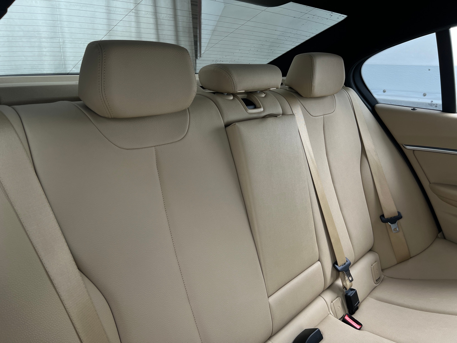 Thumbnail: 2016 BMW 3 Series - 5