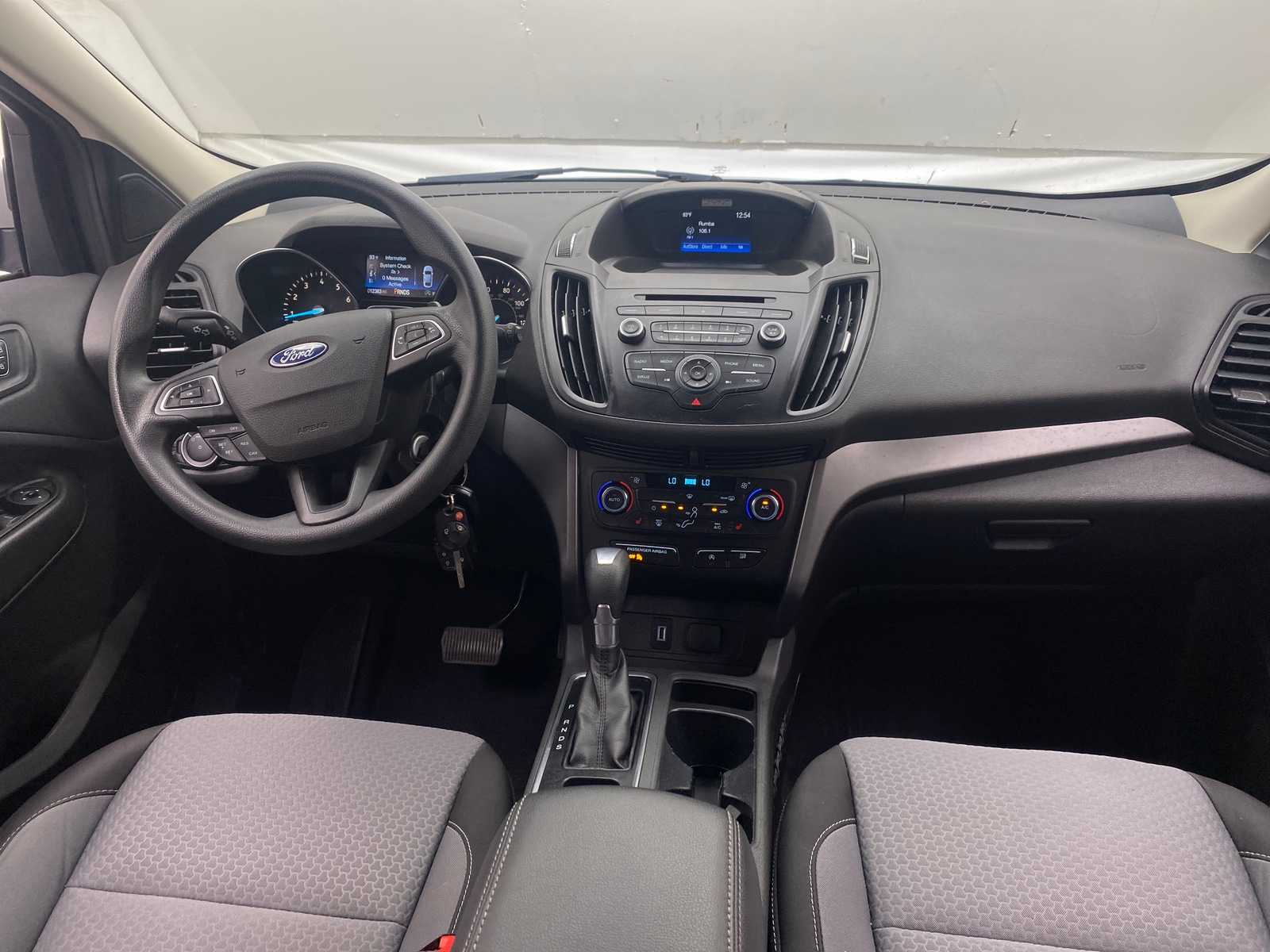 Thumbnail: 2017 Ford Escape - 3