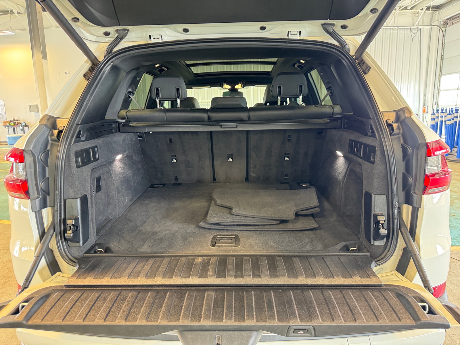 Thumbnail: 2020 BMW X5 - 6