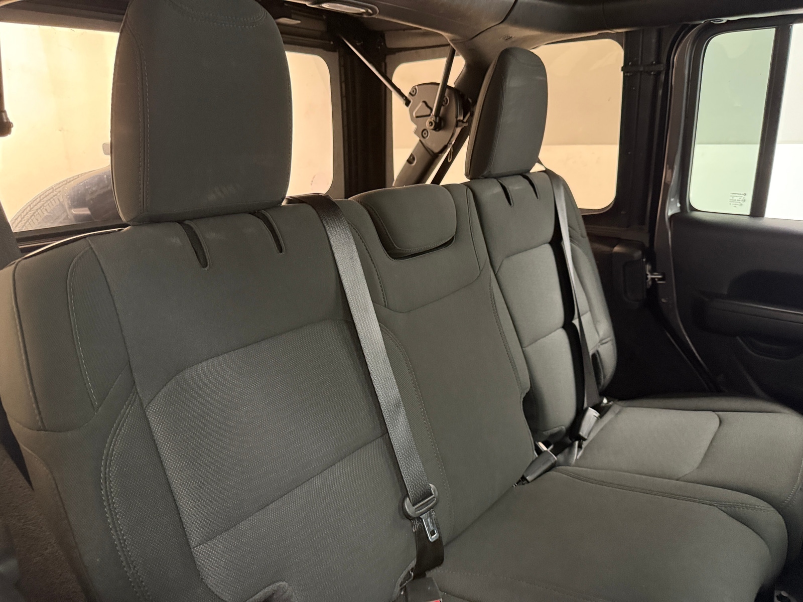 Thumbnail: 2021 Jeep Wrangler - 6