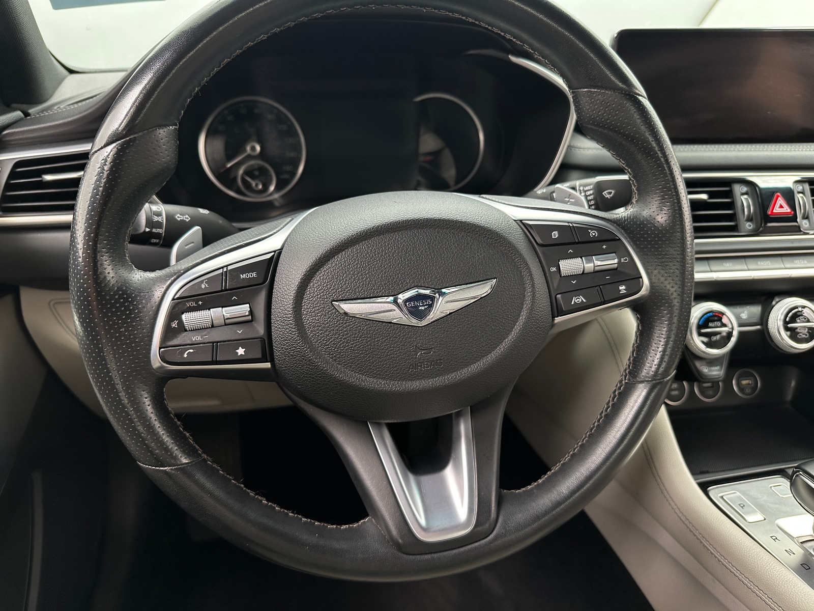 Thumbnail: 2022 Genesis G70 - 4
