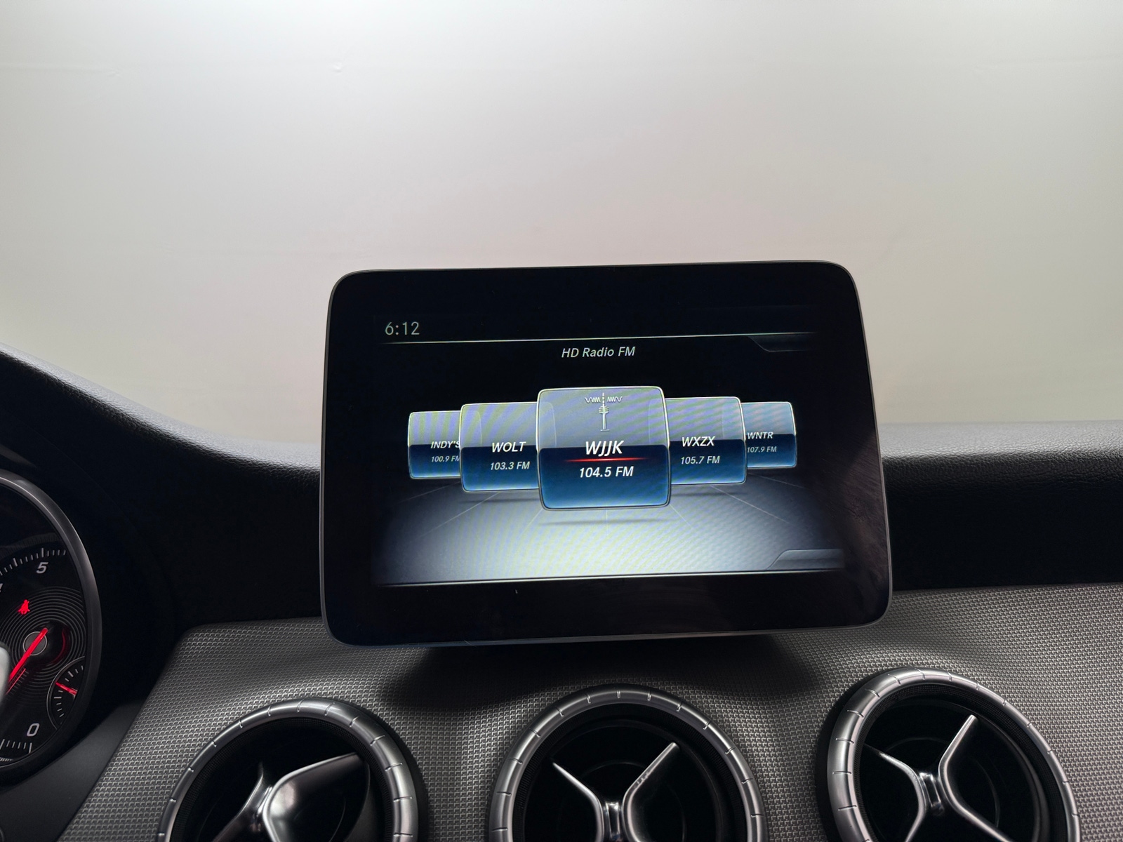 Thumbnail: 2019 Mercedes-Benz CLA - 3