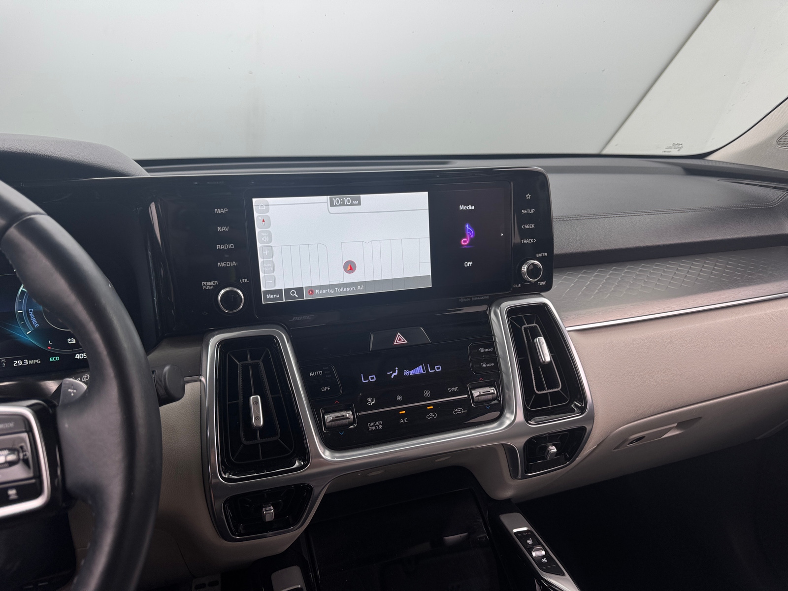 Thumbnail: 2023 Kia Sorento - 3