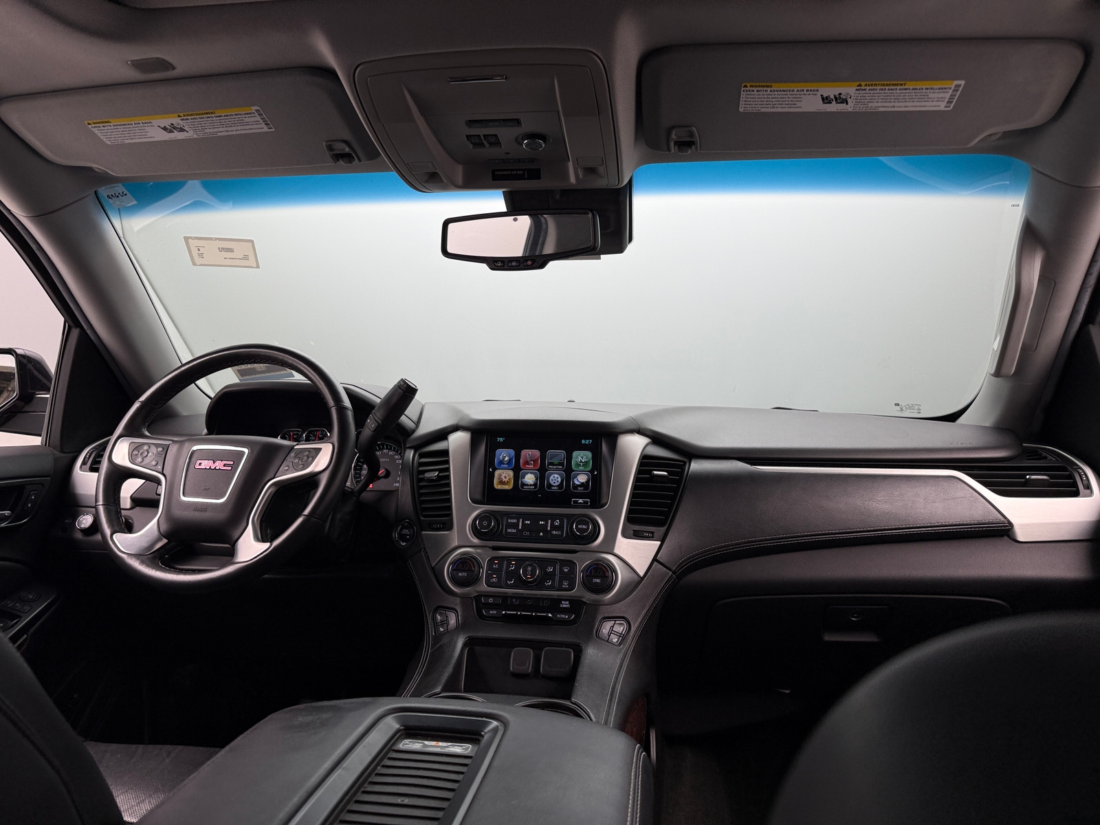 Thumbnail: 2017 GMC Yukon - 2