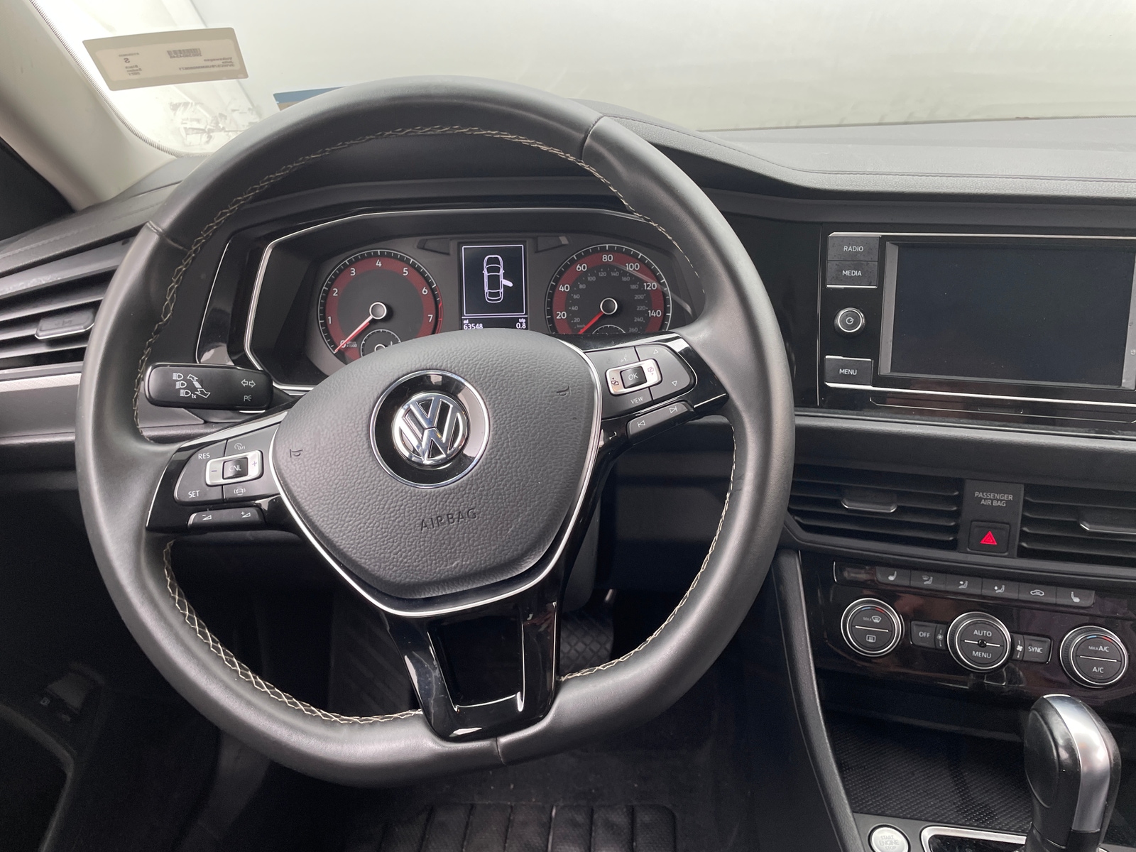Thumbnail: 2021 Volkswagen Jetta - 4