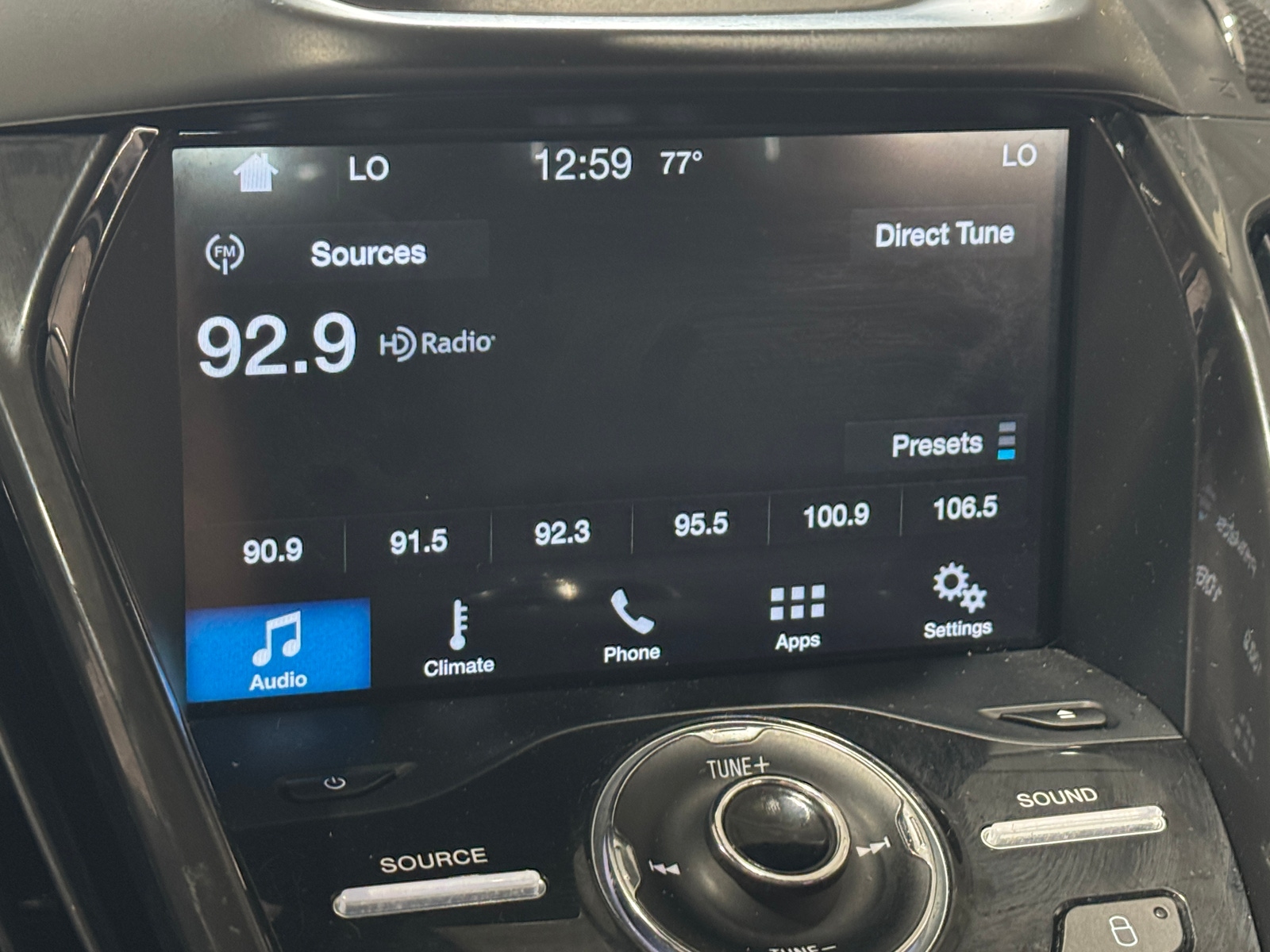 Thumbnail: 2016 Ford Escape - 3