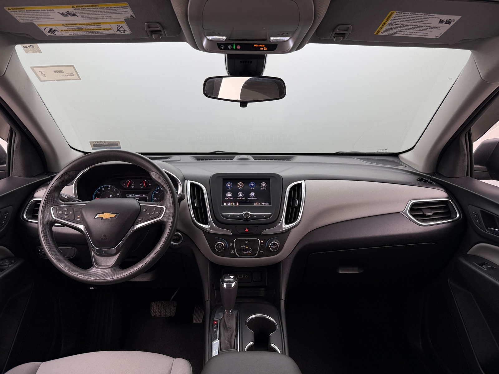 Thumbnail: 2020 Chevrolet Equinox - 3