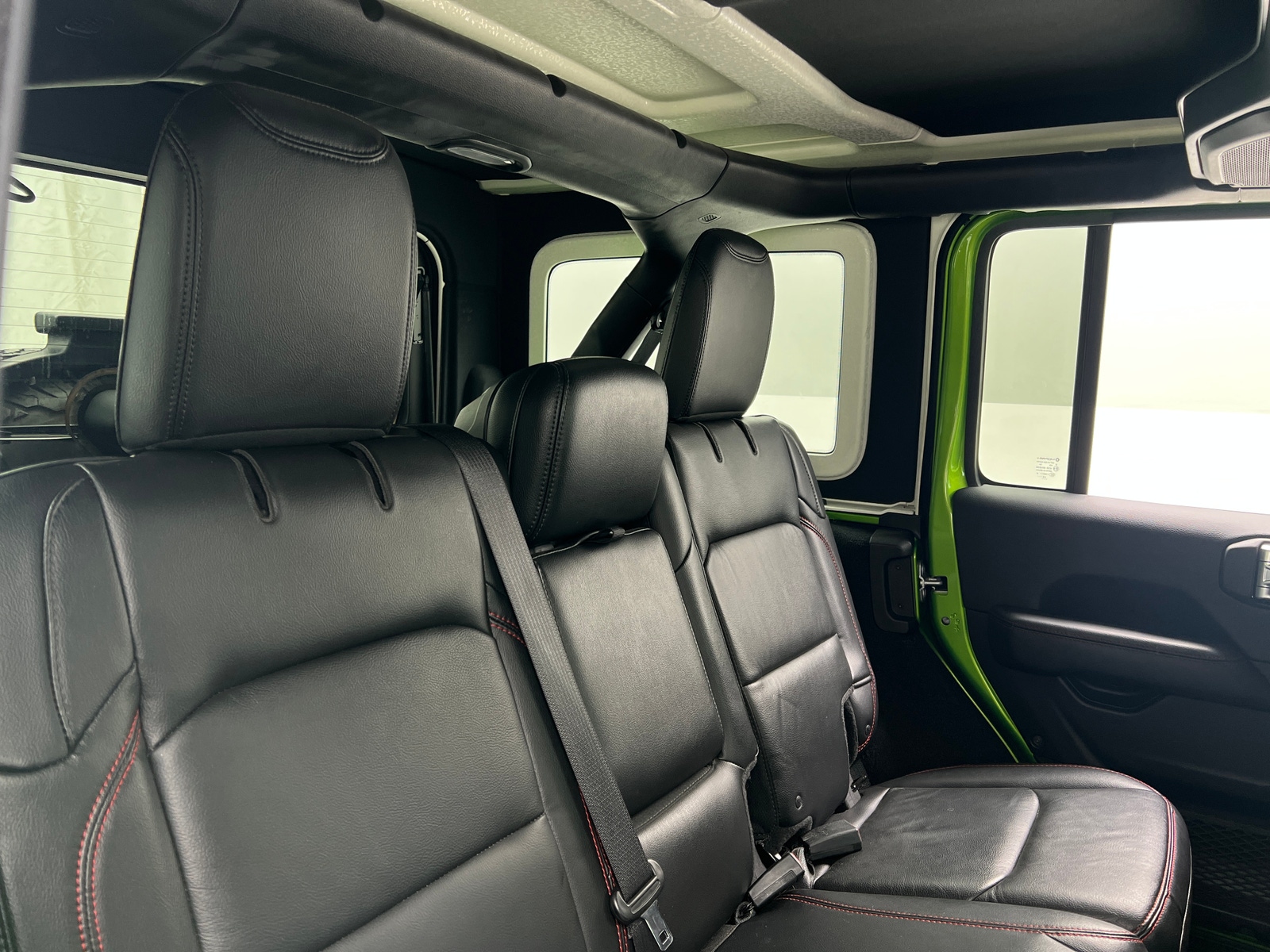 Thumbnail: 2018 Jeep Wrangler - 6
