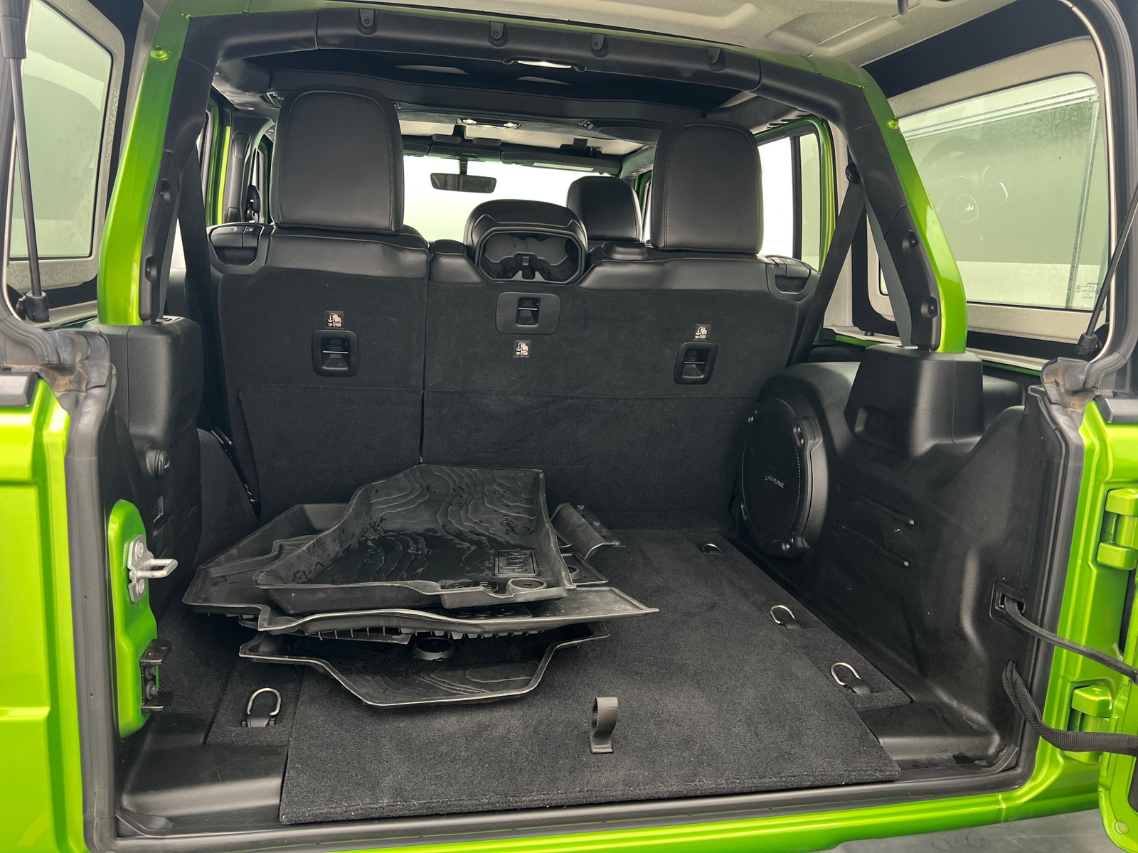 Thumbnail: 2018 Jeep Wrangler - 7