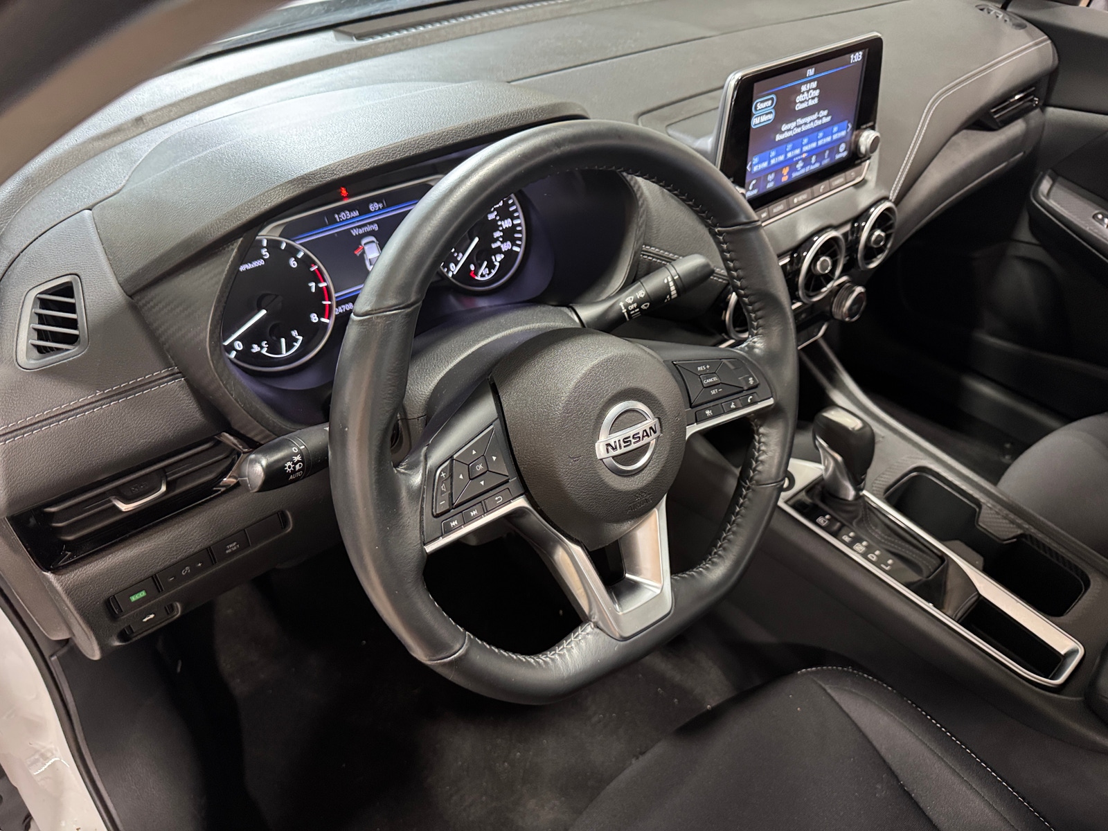 Thumbnail: 2022 Nissan Sentra - 3