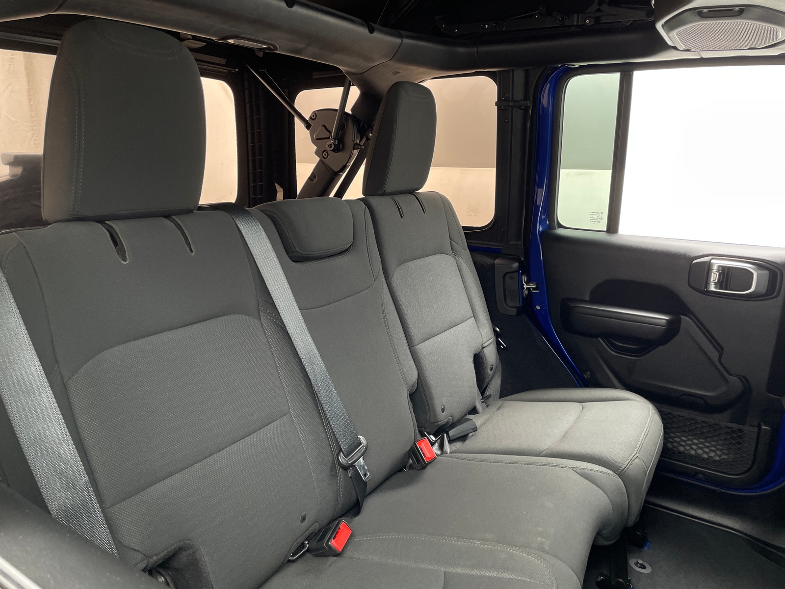 Thumbnail: 2018 Jeep Wrangler - 6