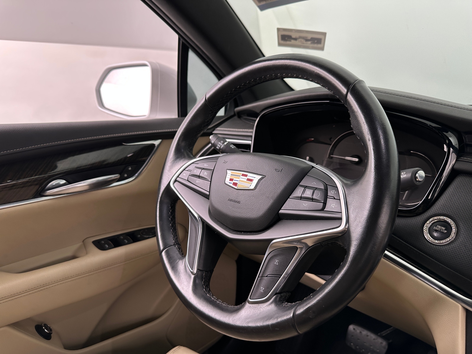 Thumbnail: 2018 Cadillac XT5 - 4